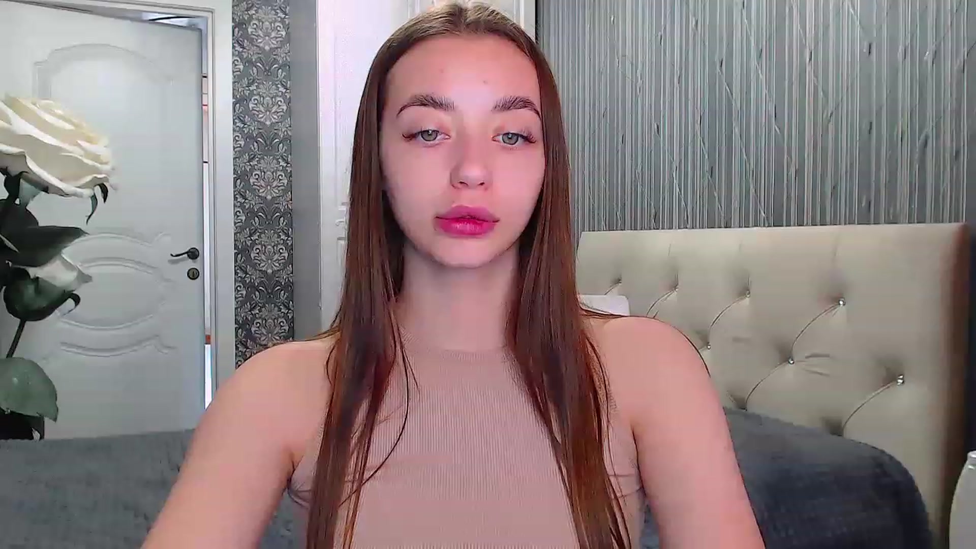 Gallery image thumbnail from EmeraldLilyyy's myfreecams stream on, 05/28/2023, 11:40 image 20 of 20