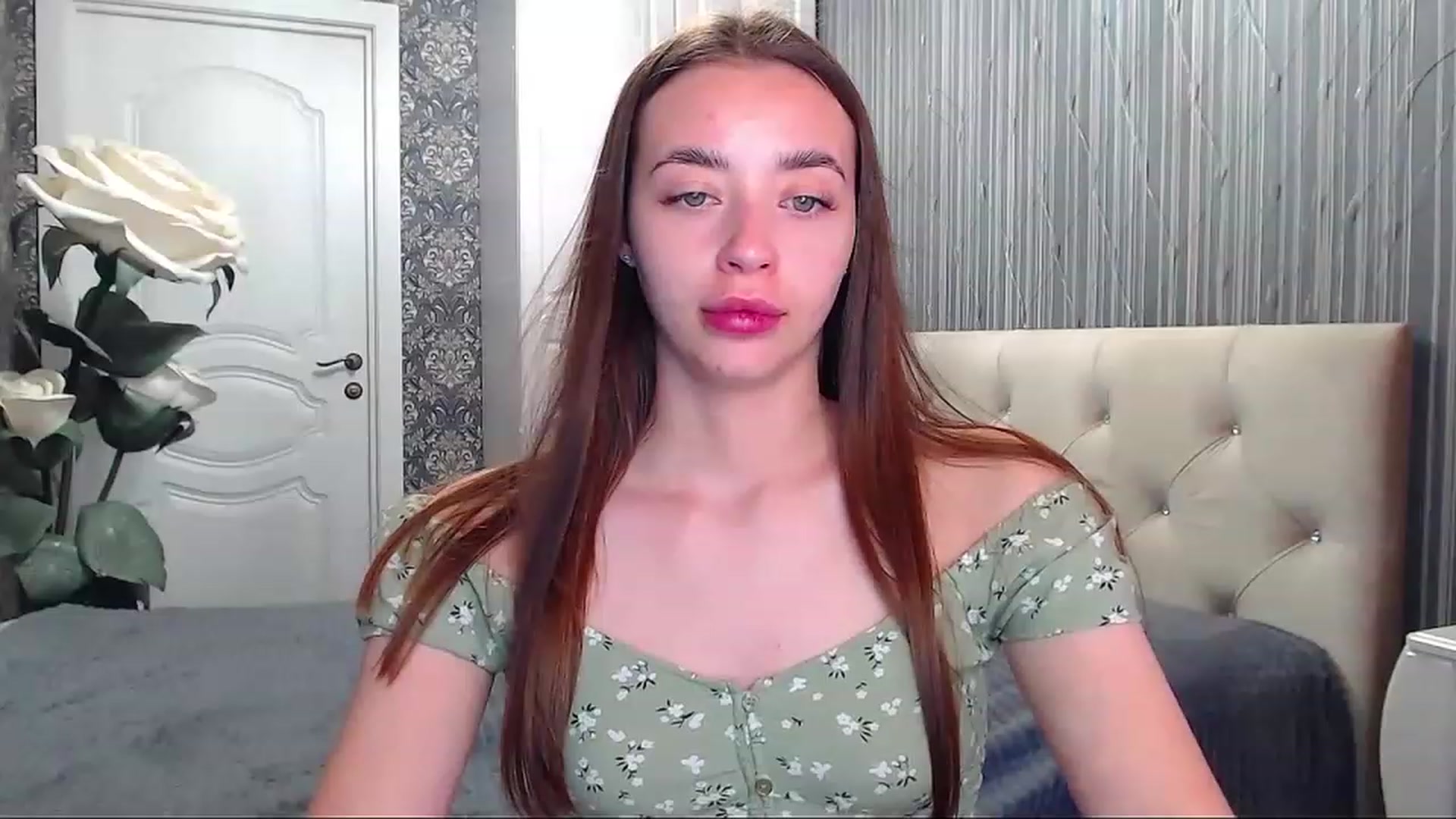 Gallery image thumbnail from EmeraldLilyyy's myfreecams stream on, 06/05/2023, 11:36 image 8 of 20