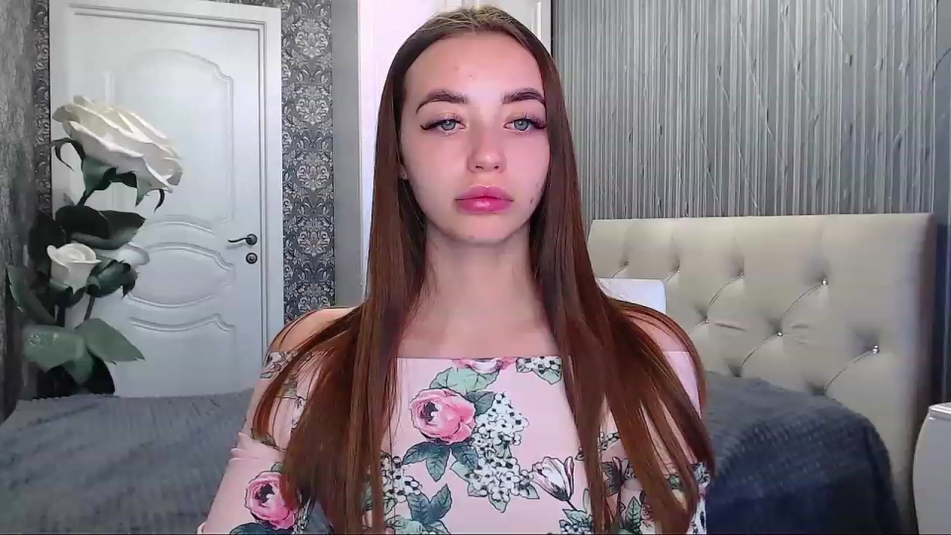 Gallery image thumbnail from EmeraldLilyyy's myfreecams stream on, 06/10/2023, 12:54 image 19 of 20