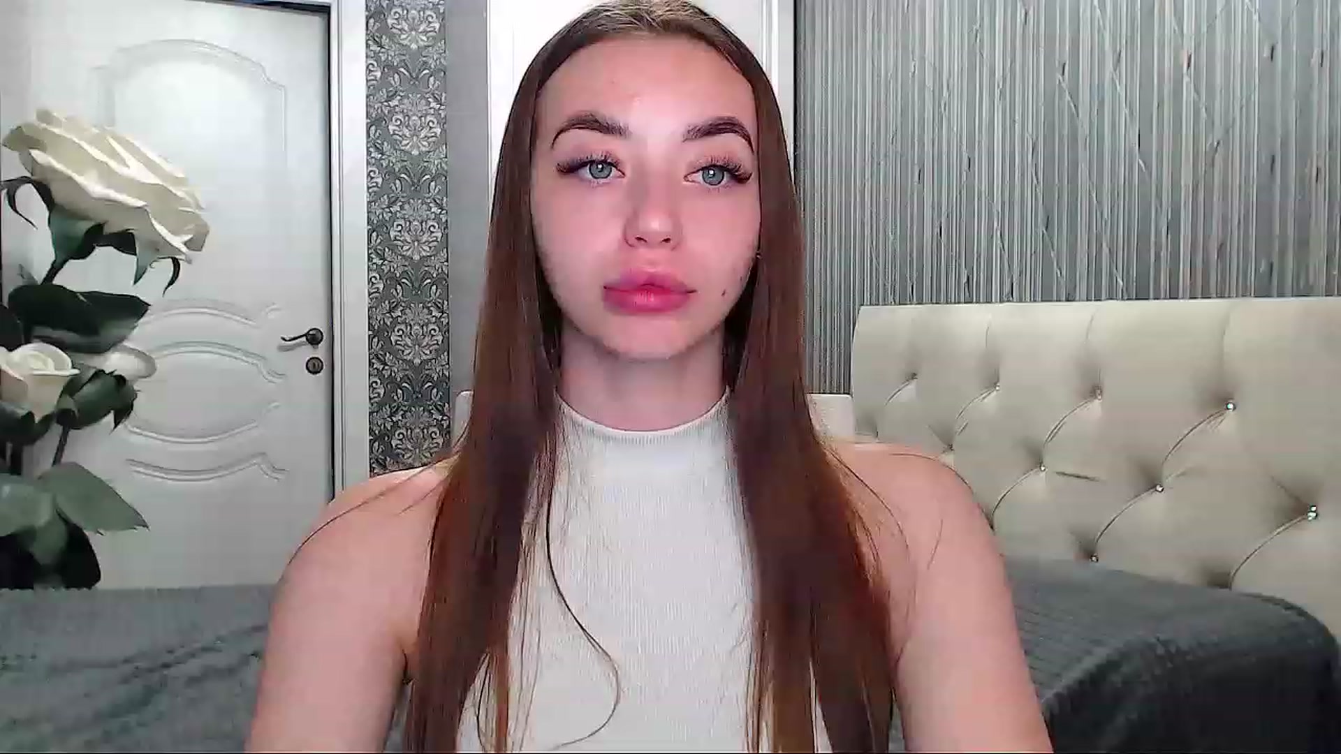 Gallery image thumbnail from EmeraldLilyyy's myfreecams stream on, 06/10/2023, 16:01 image 12 of 20