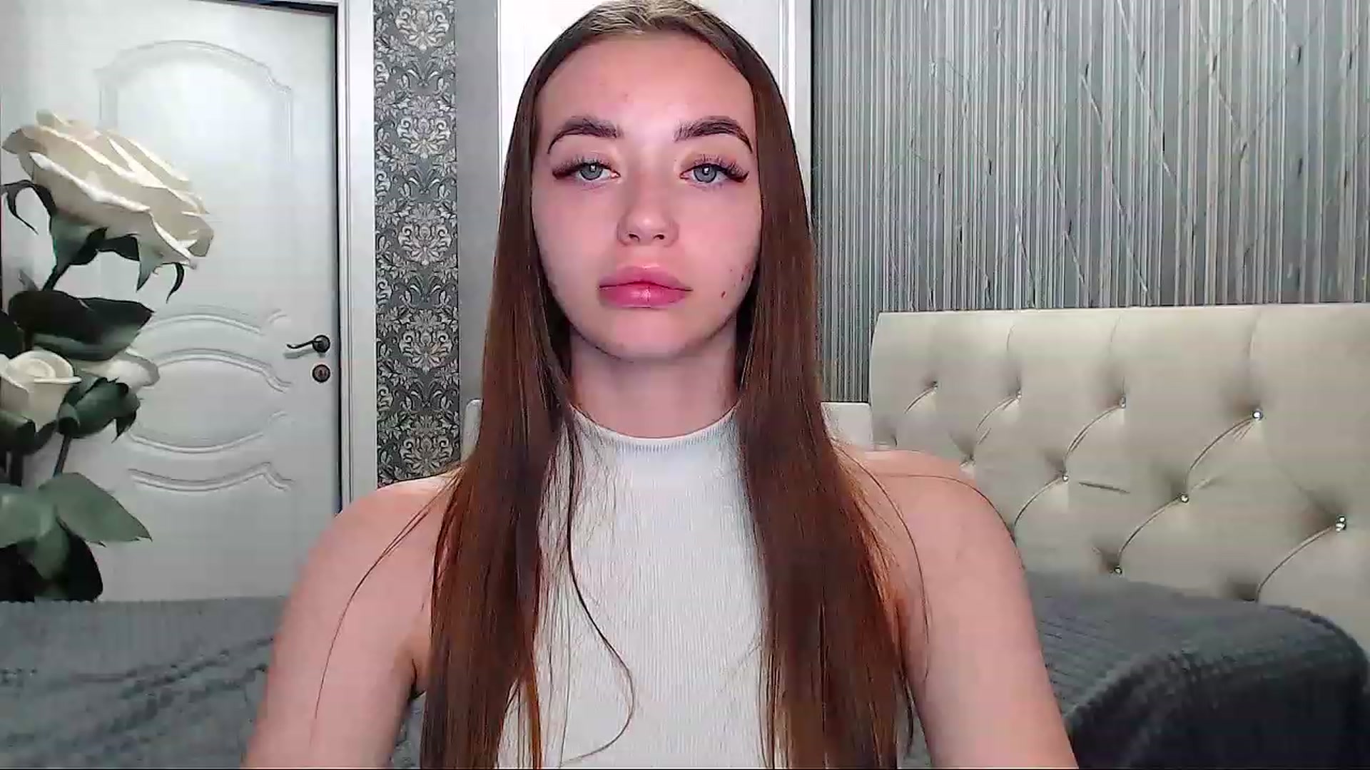 Gallery image thumbnail from EmeraldLilyyy's myfreecams stream on, 06/10/2023, 16:01 image 15 of 20