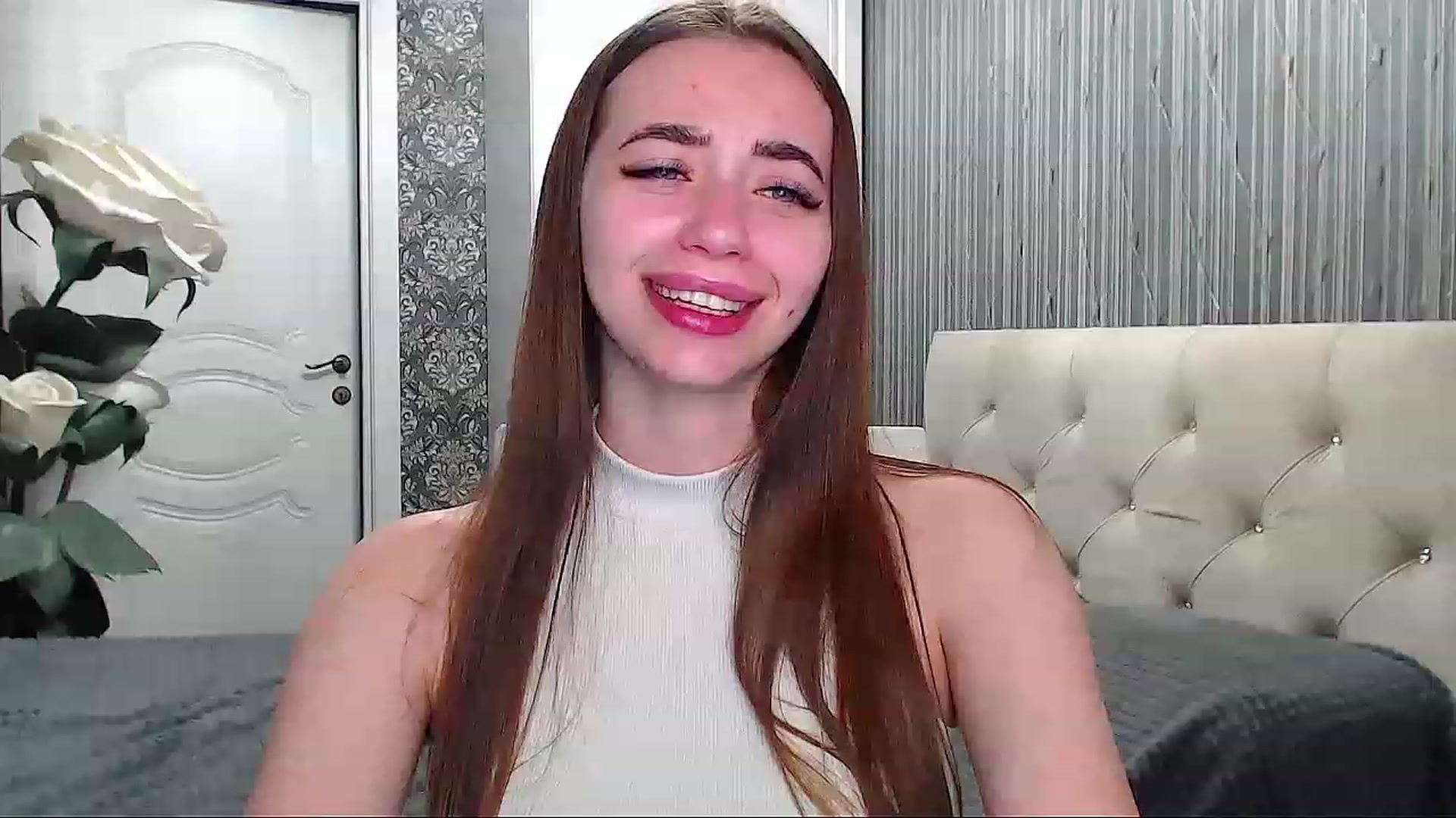Gallery image thumbnail from EmeraldLilyyy's myfreecams stream on, 06/10/2023, 16:01 image 18 of 20