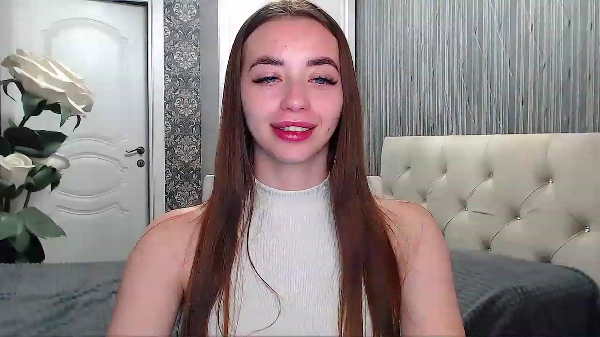 Gallery image thumbnail from EmeraldLilyyy's myfreecams stream on, 06/10/2023, 16:01 image 11 of 20