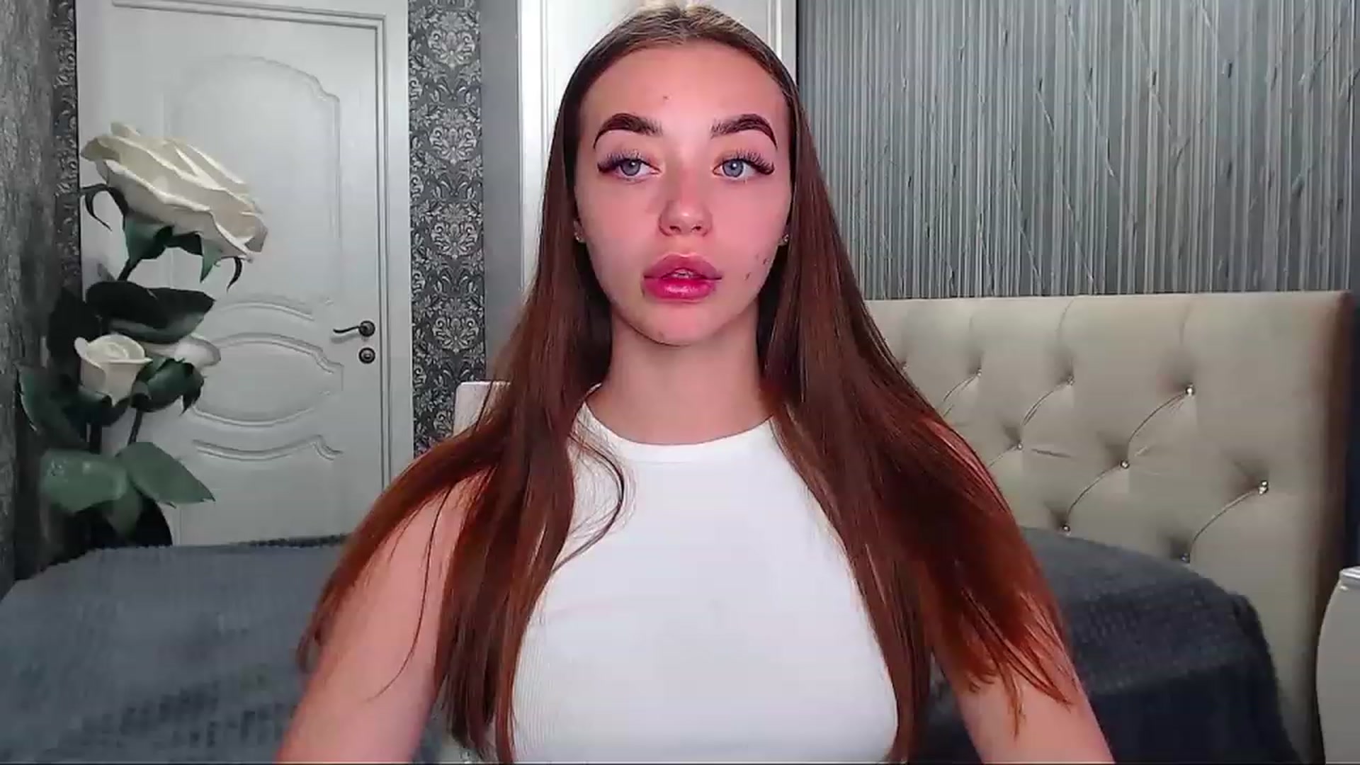 Gallery image thumbnail from EmeraldLilyyy's myfreecams stream on, 06/11/2023, 08:49 image 4 of 20