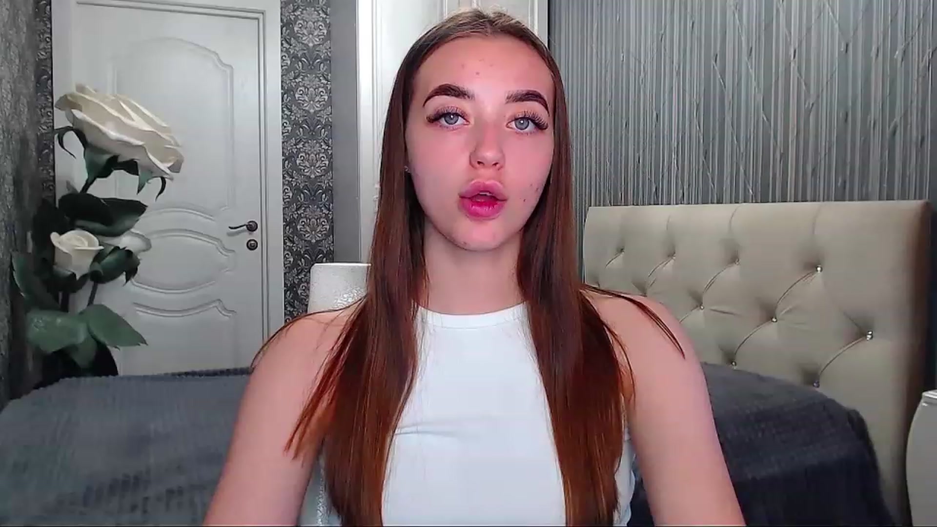 Gallery image thumbnail from EmeraldLilyyy's myfreecams stream on, 06/11/2023, 08:49 image 17 of 20