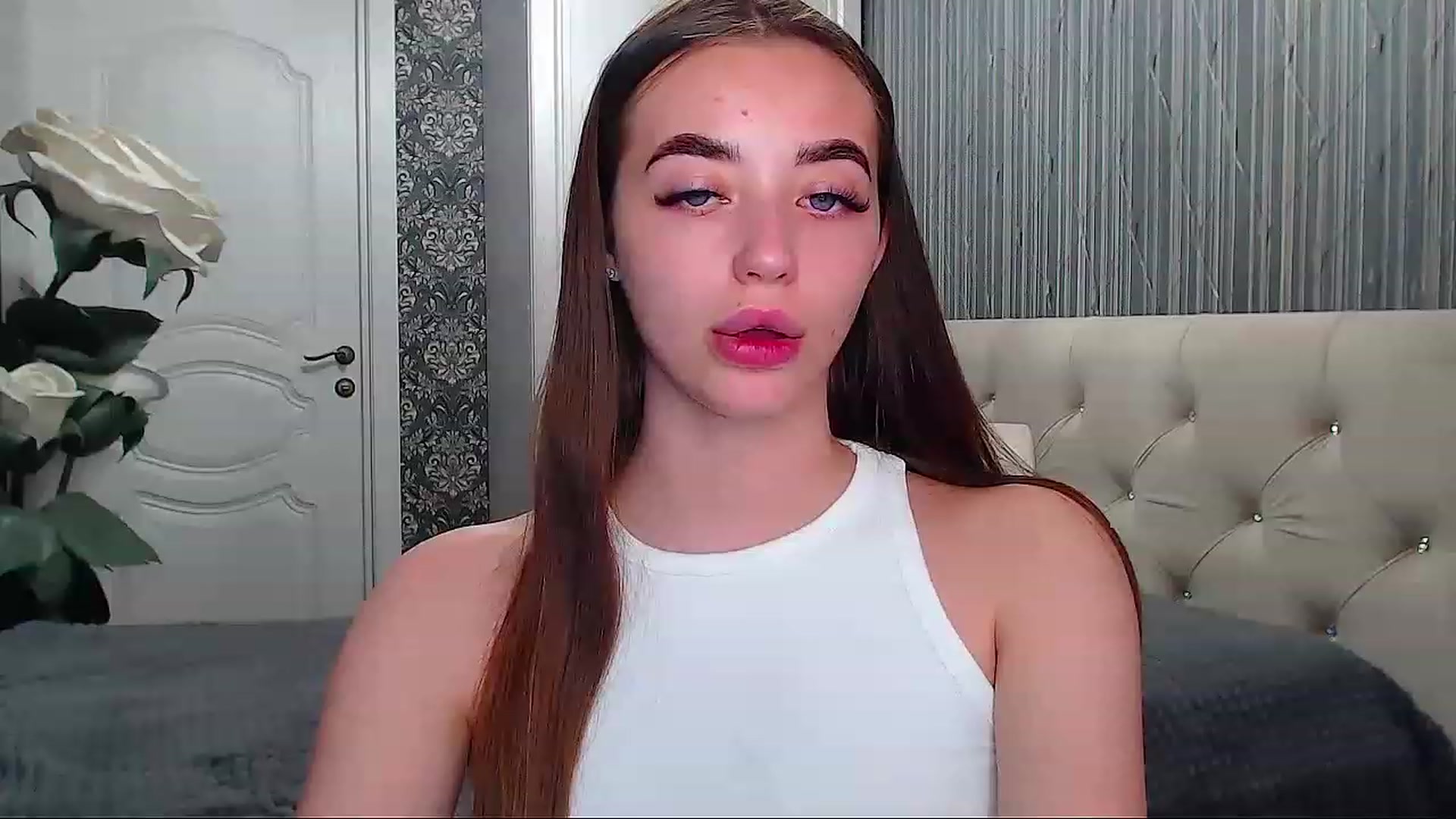 Gallery image thumbnail from EmeraldLilyyy's myfreecams stream on, 06/11/2023, 10:41 image 4 of 20