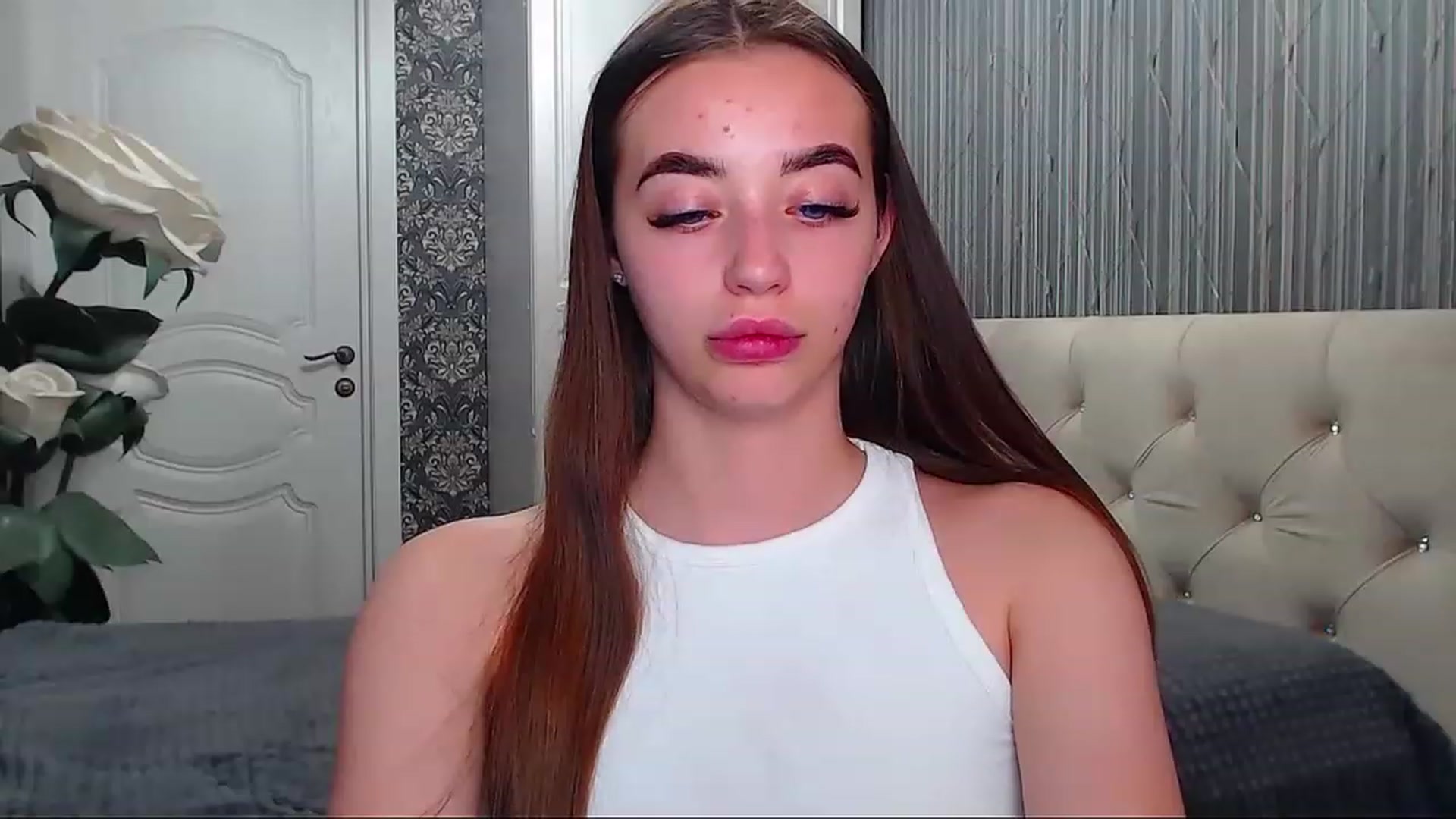 Gallery image thumbnail from EmeraldLilyyy's myfreecams stream on, 06/11/2023, 10:41 image 3 of 20