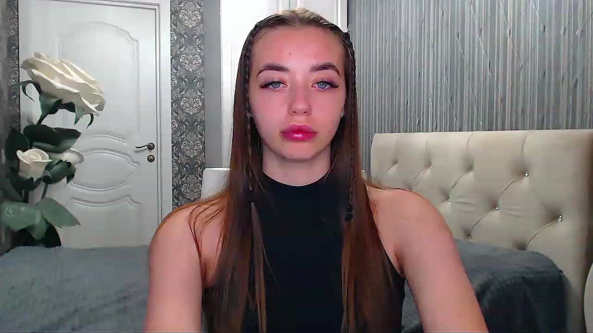 Gallery image thumbnail from EmeraldLilyyy's myfreecams stream on, 06/12/2023, 14:33 image 6 of 20