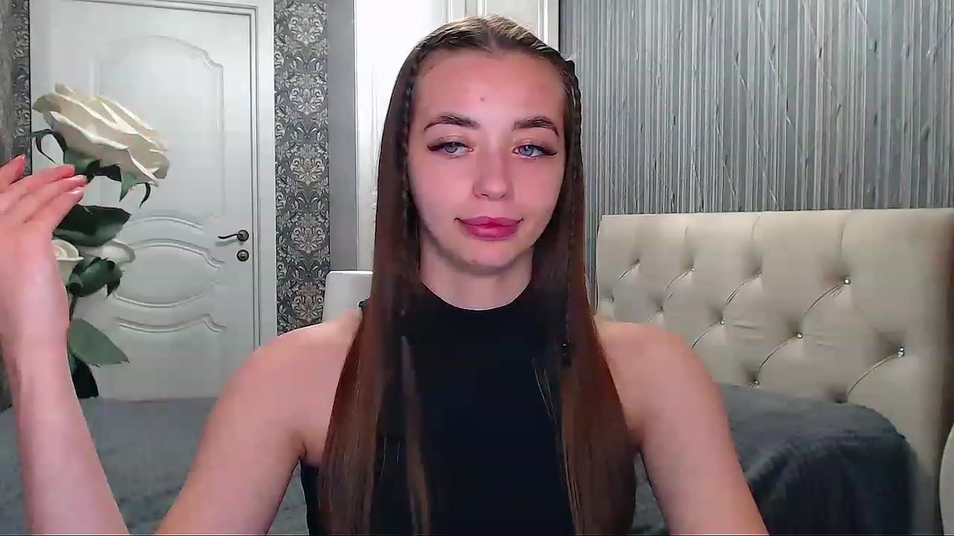 Gallery image thumbnail from EmeraldLilyyy's myfreecams stream on, 06/12/2023, 15:32 image 5 of 20