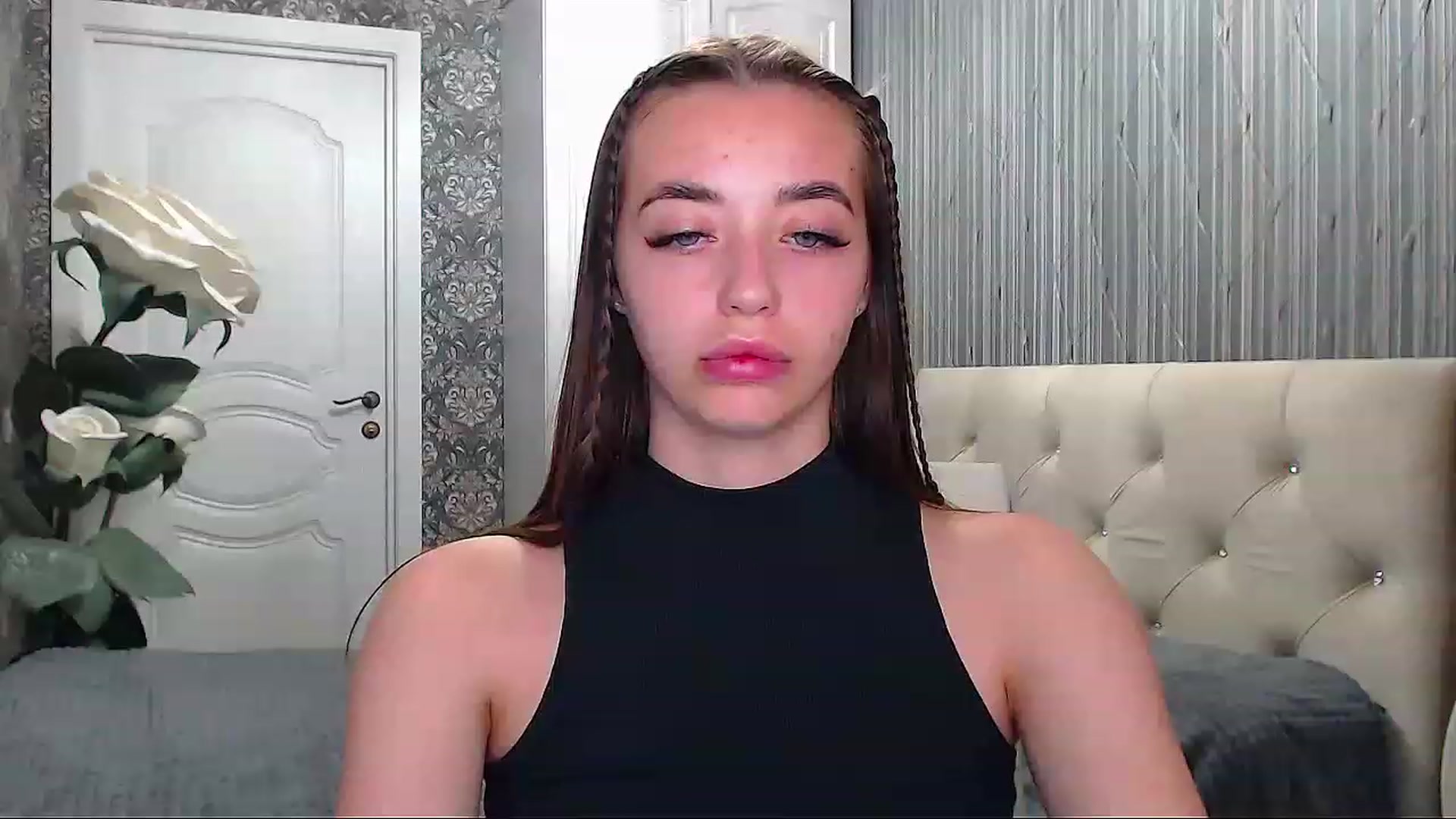 Gallery image thumbnail from EmeraldLilyyy's myfreecams stream on, 06/12/2023, 15:32 image 13 of 20