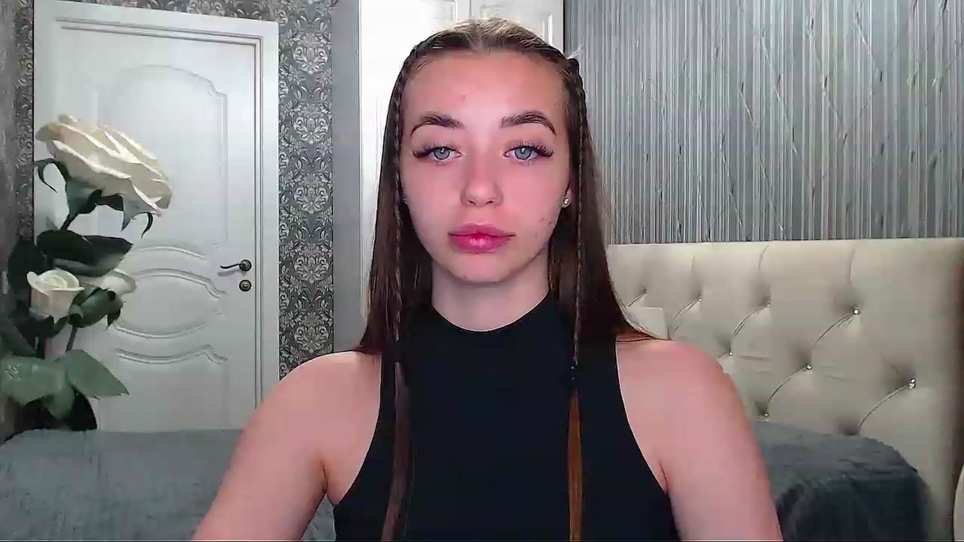 Gallery image thumbnail from EmeraldLilyyy's myfreecams stream on, 06/12/2023, 15:32 image 15 of 20
