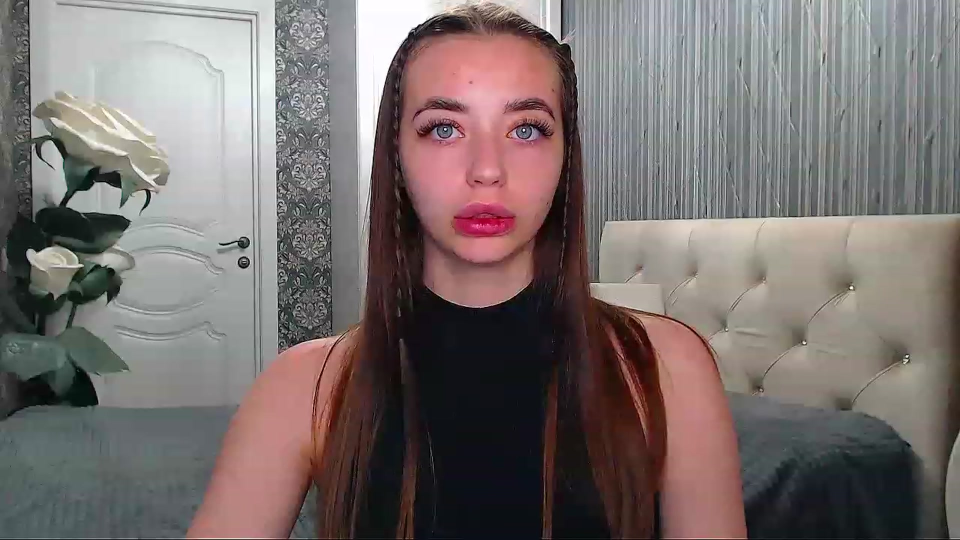 Gallery image thumbnail from EmeraldLilyyy's myfreecams stream on, 06/12/2023, 15:32 image 17 of 20