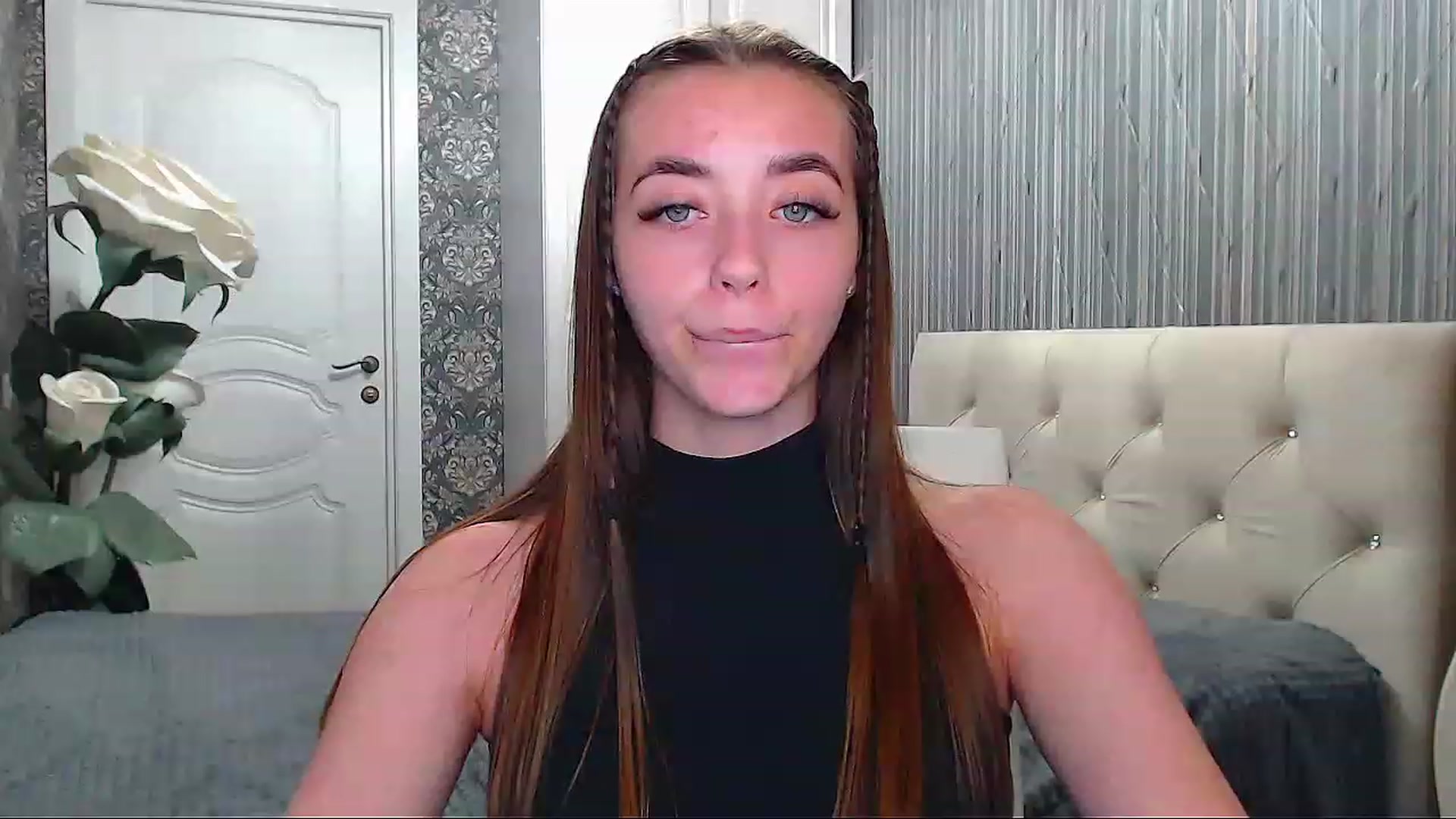 Gallery image thumbnail from EmeraldLilyyy's myfreecams stream on, 06/12/2023, 16:47 image 2 of 20