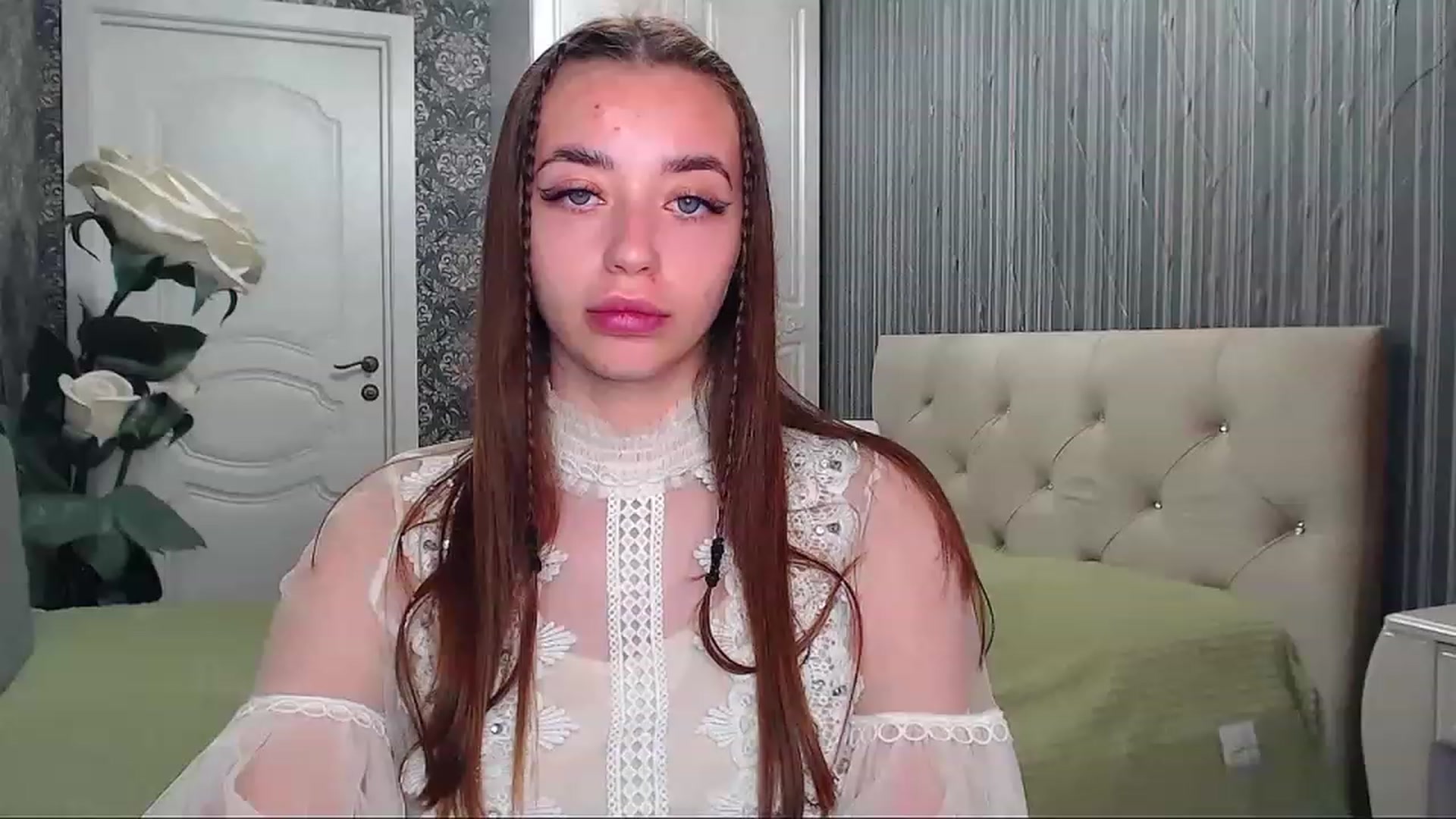 Gallery image thumbnail from EmeraldLilyyy's myfreecams stream on, 06/18/2023, 08:39 image 20 of 20