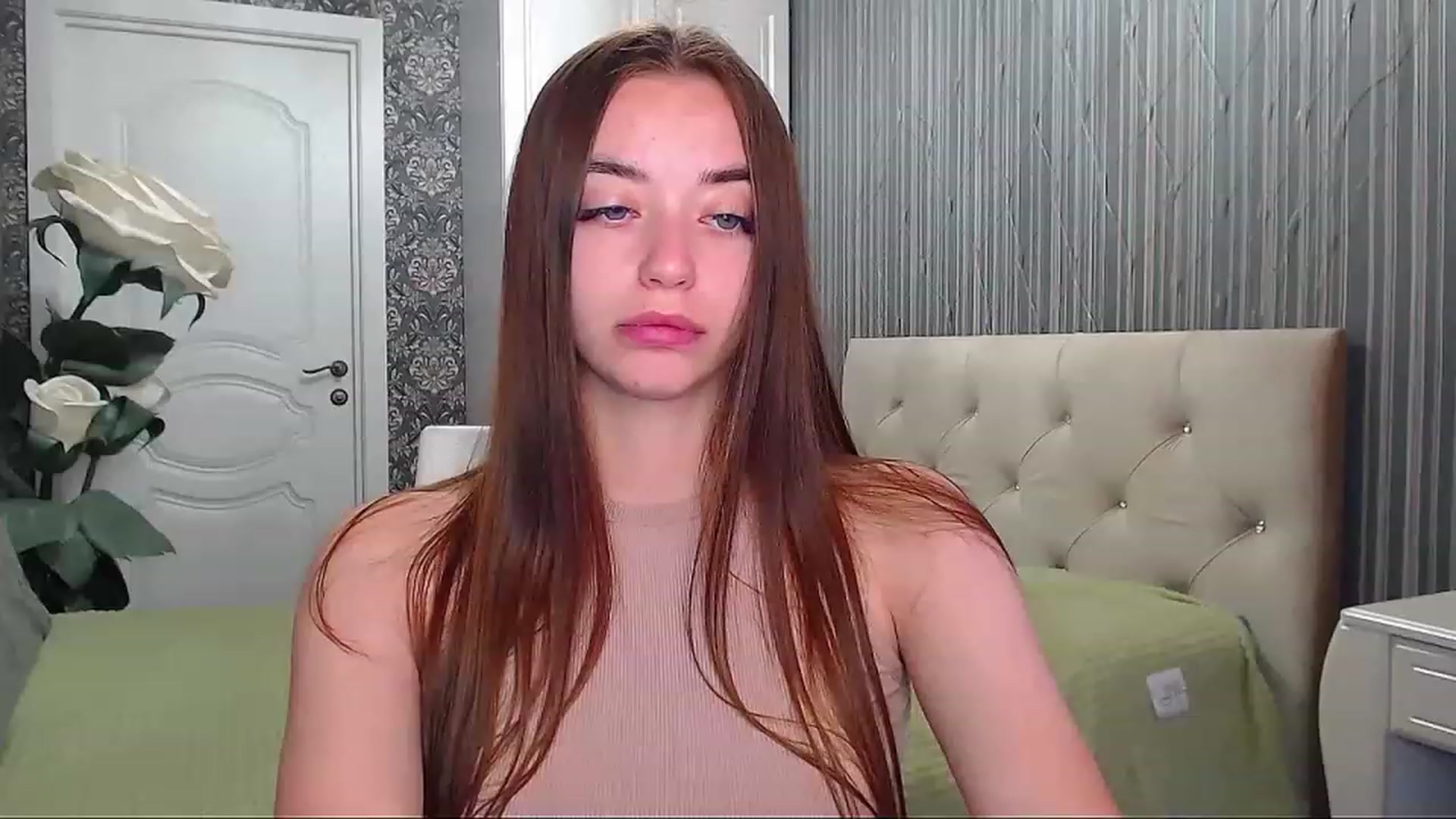 Gallery image thumbnail from EmeraldLilyyy's myfreecams stream on, 06/26/2023, 07:21 image 8 of 20