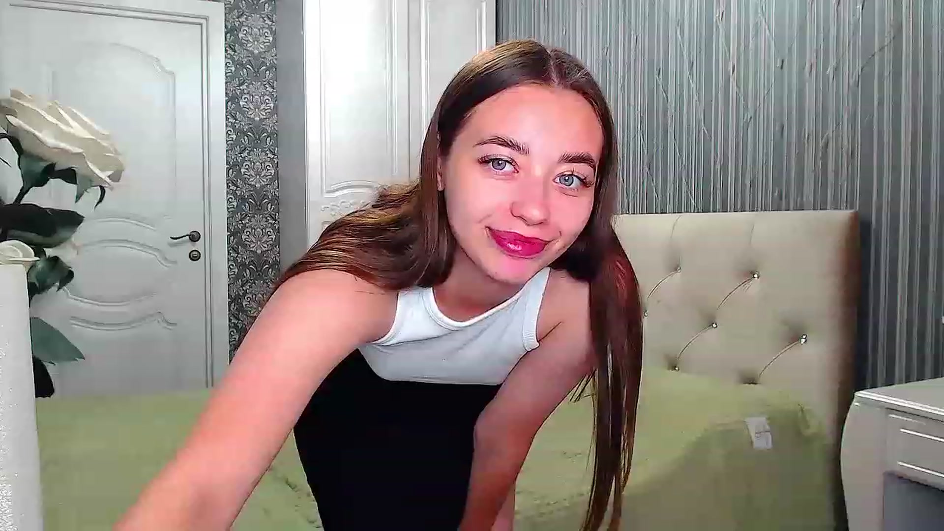 Gallery image thumbnail from EmeraldLilyyy's myfreecams stream on, 07/03/2023, 08:49 image 4 of 20