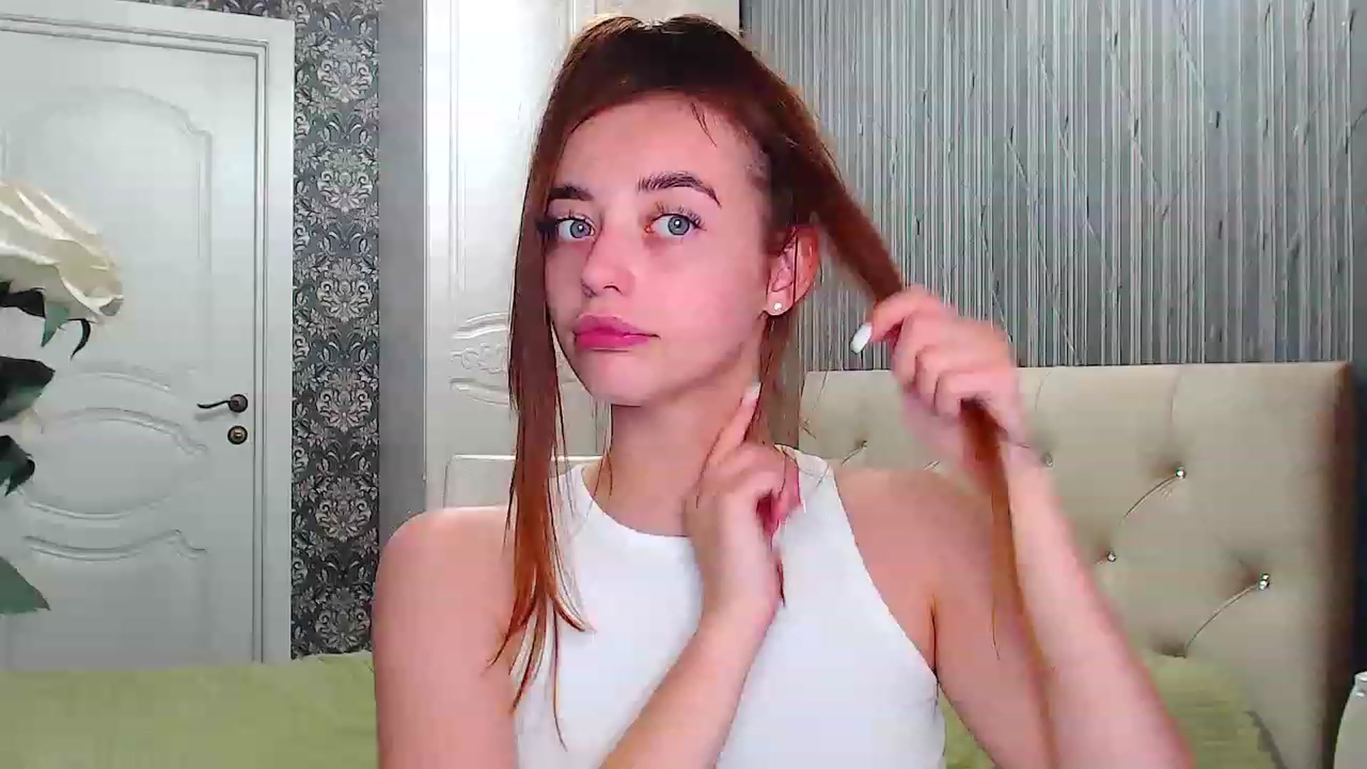 Gallery image thumbnail from EmeraldLilyyy's myfreecams stream on, 07/03/2023, 12:46 image 19 of 20