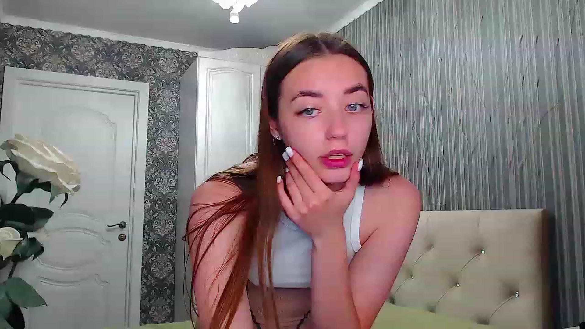 Gallery image thumbnail from EmeraldLilyyy's myfreecams stream on, 07/03/2023, 12:46 image 9 of 20
