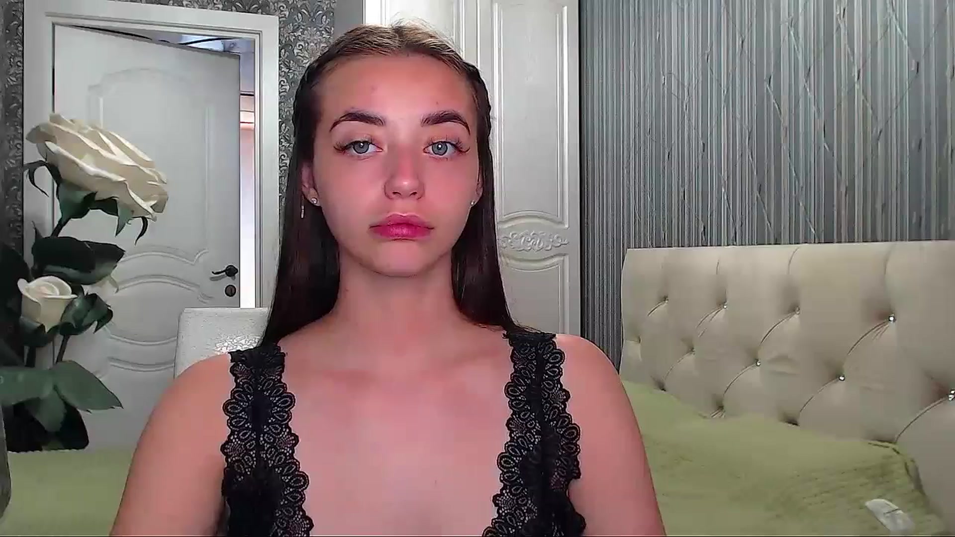Gallery image thumbnail from EmeraldLilyyy's myfreecams stream on, 07/07/2023, 09:19 image 15 of 20