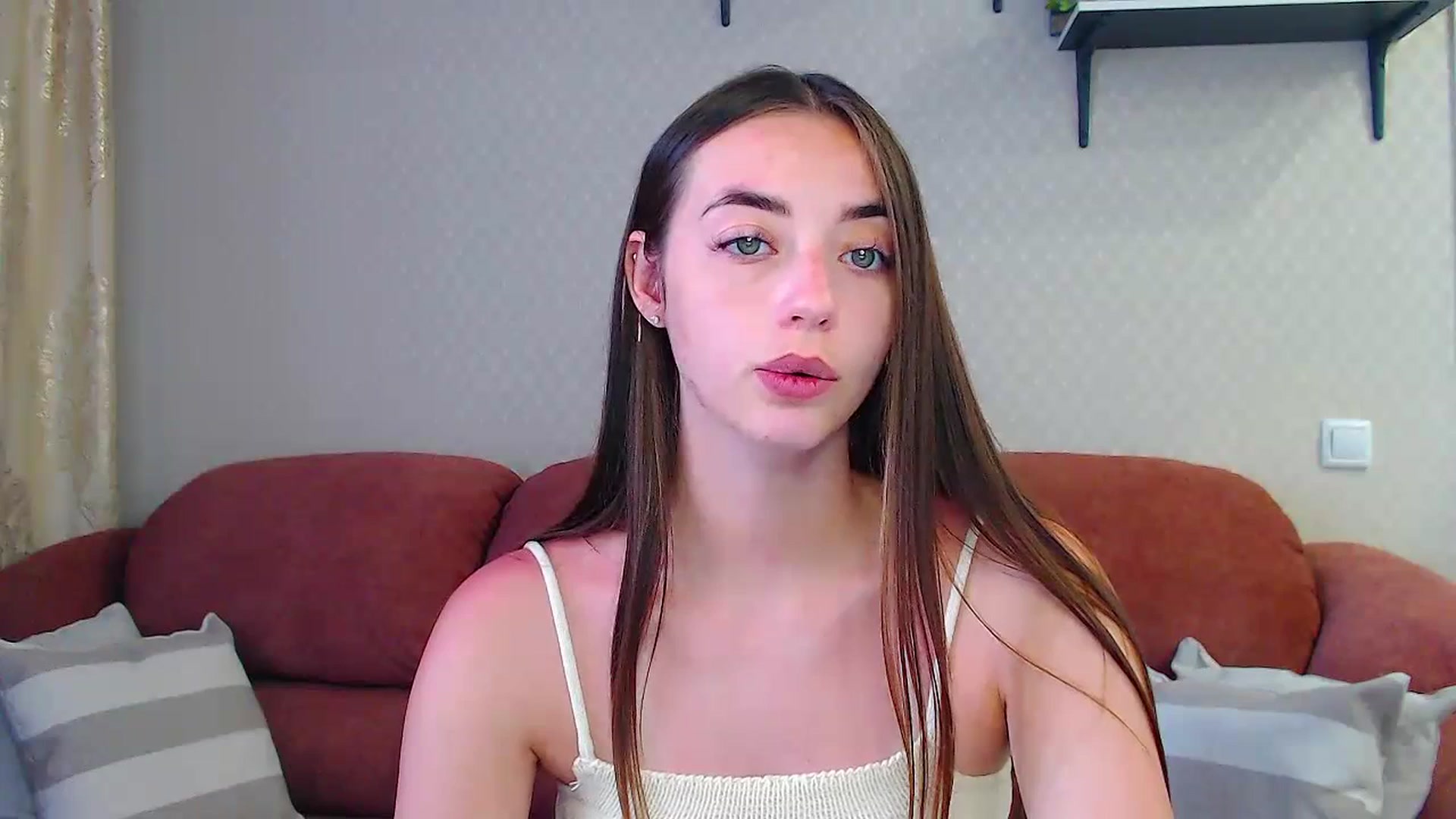 Gallery image thumbnail from EmeraldLilyyy's myfreecams stream on, 07/11/2023, 11:22 image 1 of 20