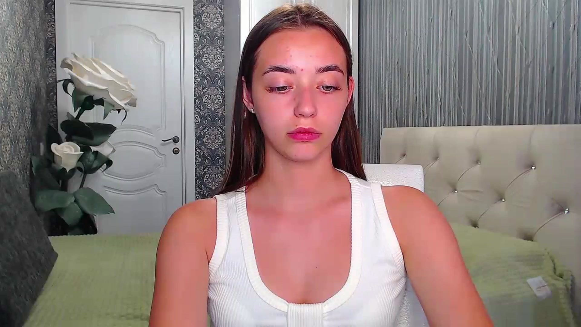 Gallery image thumbnail from EmeraldLilyyy's myfreecams stream on, 07/15/2023, 11:46 image 7 of 20