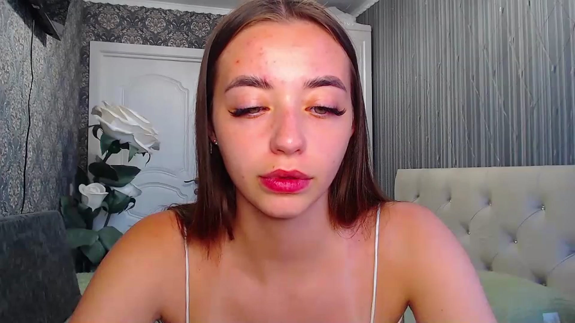 Gallery image thumbnail from EmeraldLilyyy's myfreecams stream on, 07/21/2023, 10:13 image 19 of 20