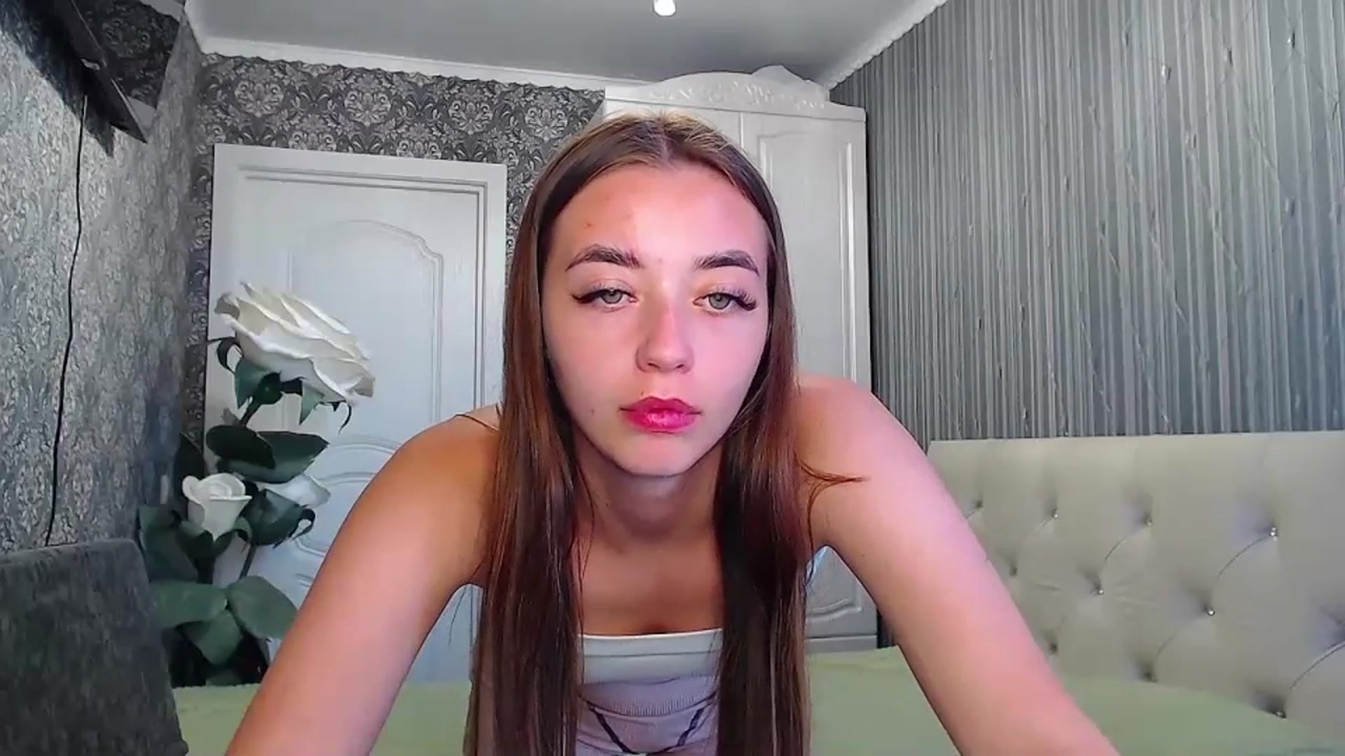 Gallery image thumbnail from EmeraldLilyyy's myfreecams stream on, 07/21/2023, 10:13 image 11 of 20