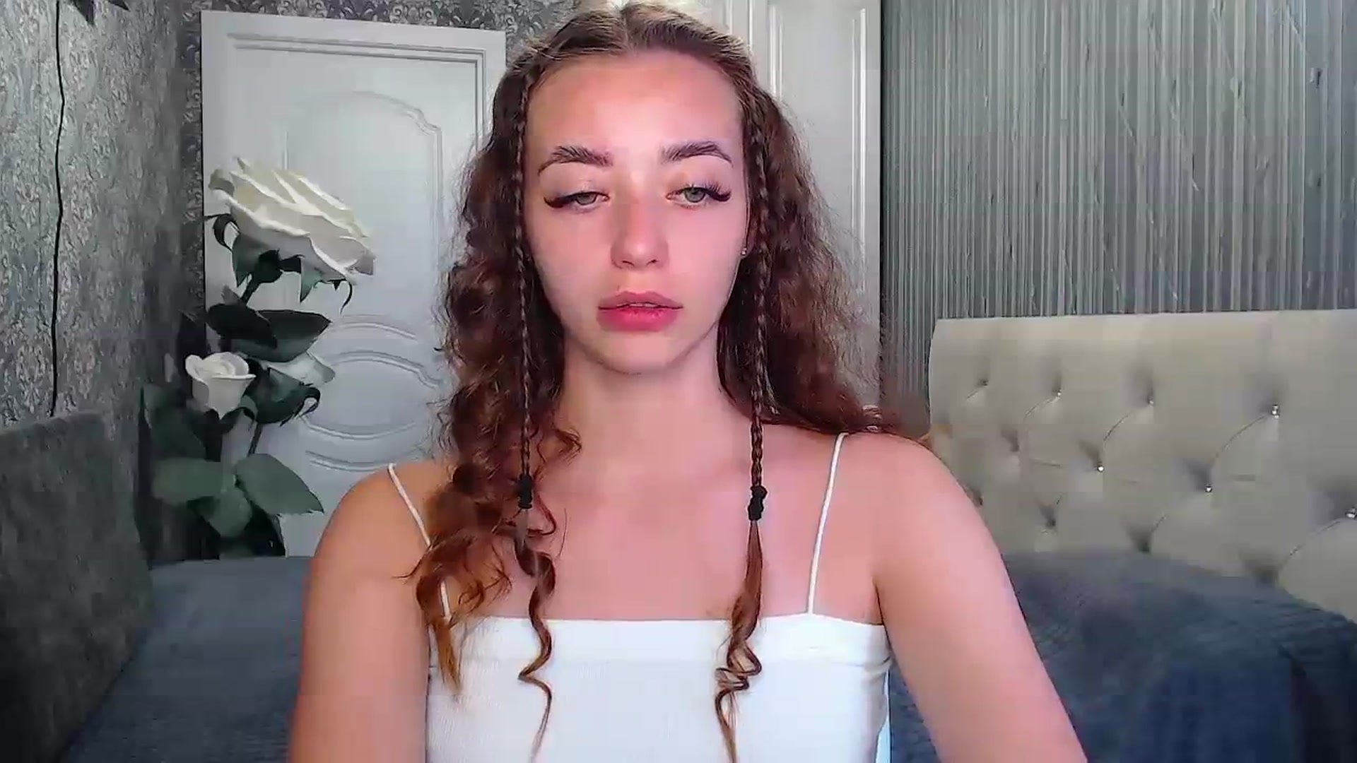 Gallery image thumbnail from EmeraldLilyyy's myfreecams stream on, 07/24/2023, 10:01 image 5 of 20