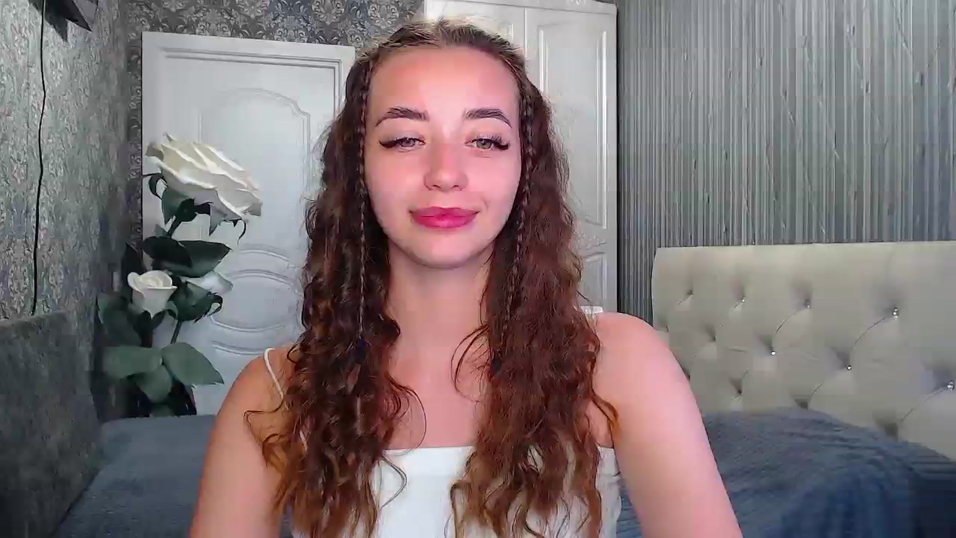 Gallery image thumbnail from EmeraldLilyyy's myfreecams stream on, 07/24/2023, 11:42 image 3 of 20