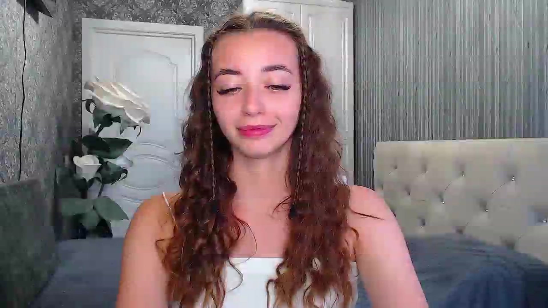 Gallery image thumbnail from EmeraldLilyyy's myfreecams stream on, 07/24/2023, 11:42 image 11 of 20