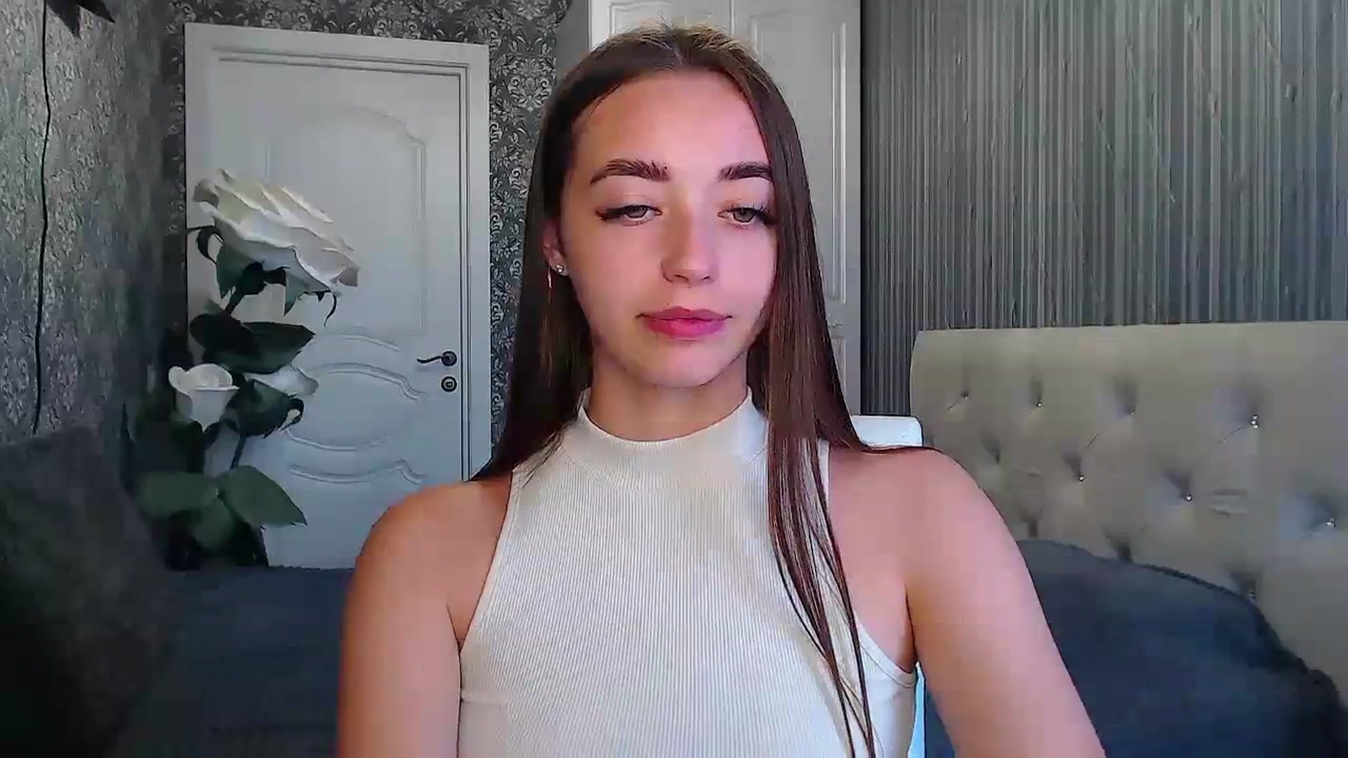 Gallery image thumbnail from EmeraldLilyyy's myfreecams stream on, 07/25/2023, 09:57 image 5 of 20