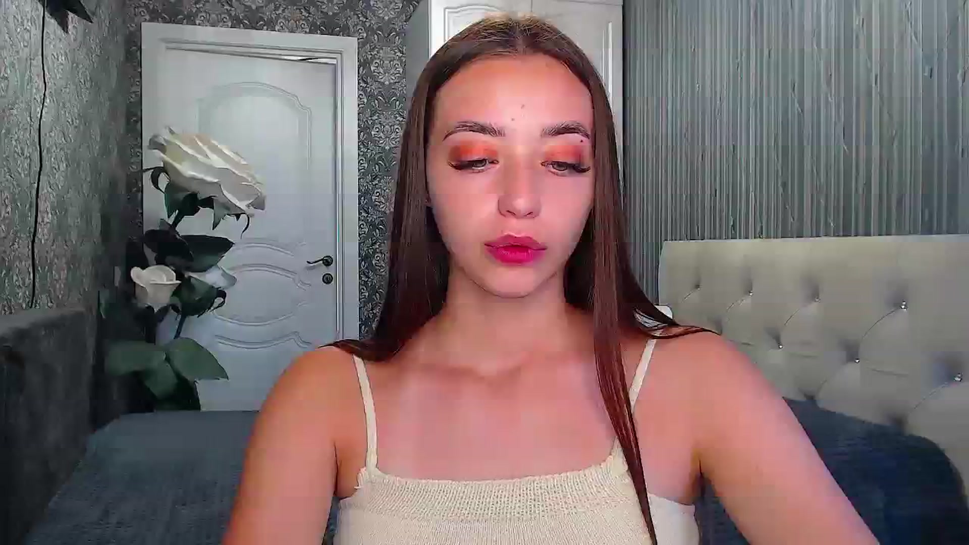 Gallery image thumbnail from EmeraldLilyyy's myfreecams stream on, 07/31/2023, 10:47 image 1 of 20