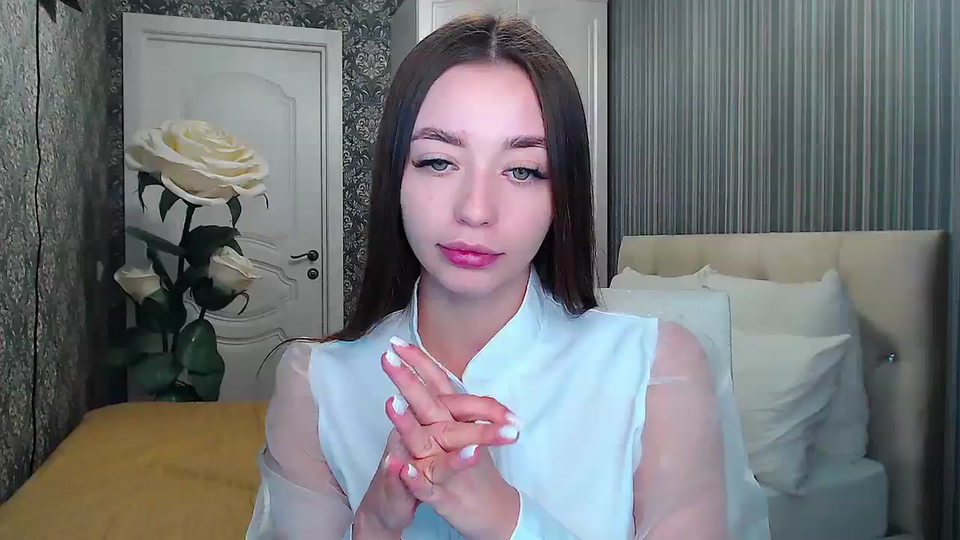 Gallery image thumbnail from EmeraldLilyyy's myfreecams stream on, 11/23/2023, 11:08 image 12 of 20