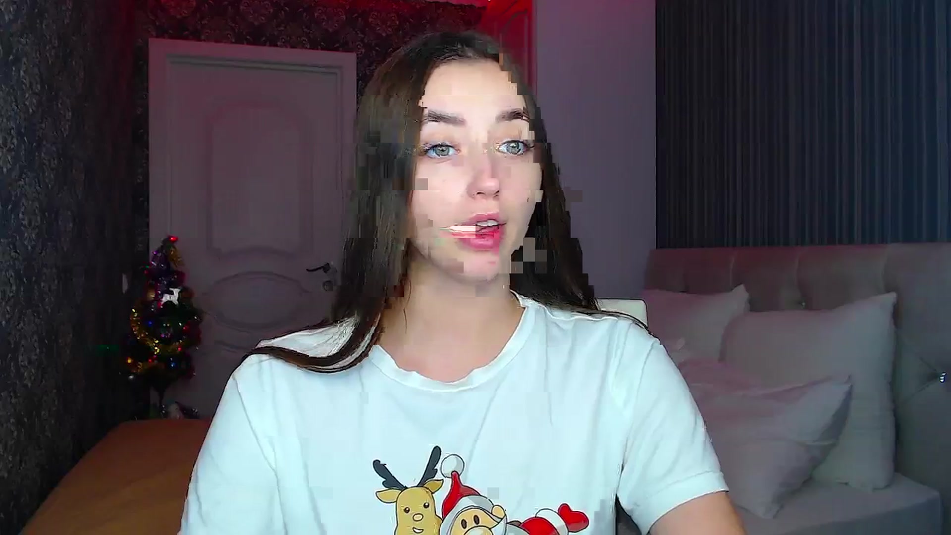 Gallery image thumbnail from EmeraldLilyyy's myfreecams stream on, 12/20/2023, 14:08 image 7 of 20