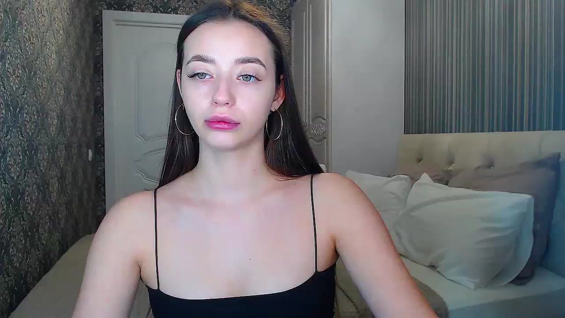 Gallery image thumbnail from EmeraldLilyyy's myfreecams stream on, 01/21/2024, 10:55 image 4 of 20