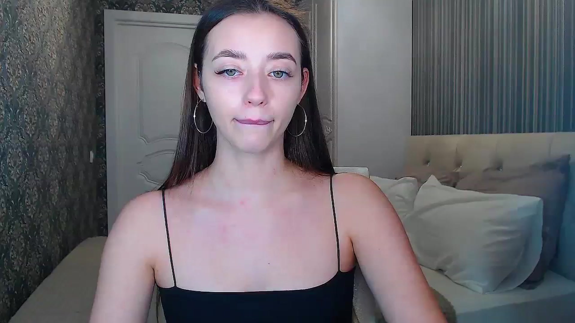 Gallery image thumbnail from EmeraldLilyyy's myfreecams stream on, 01/21/2024, 10:55 image 9 of 20