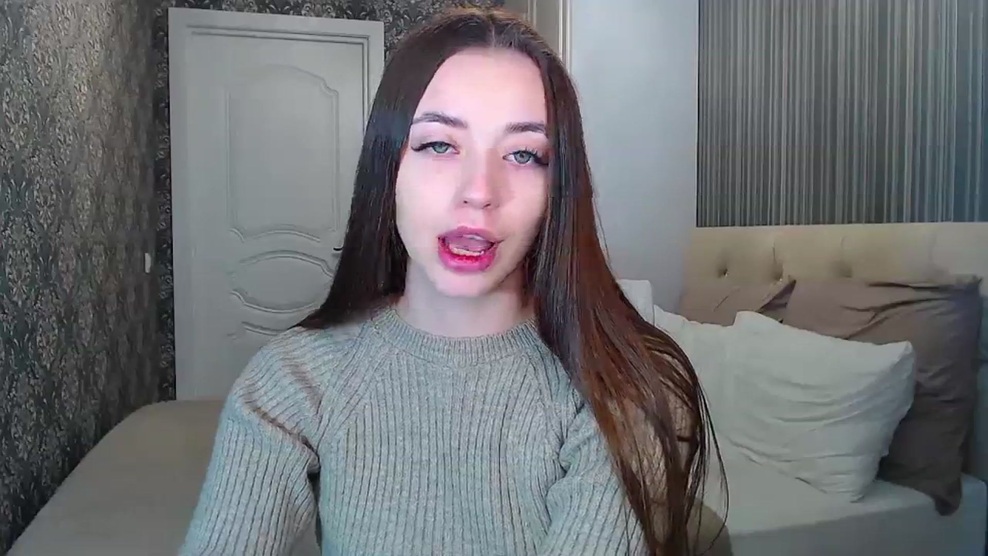 Gallery image thumbnail from EmeraldLilyyy's myfreecams stream on, 02/16/2024, 13:06 image 5 of 20