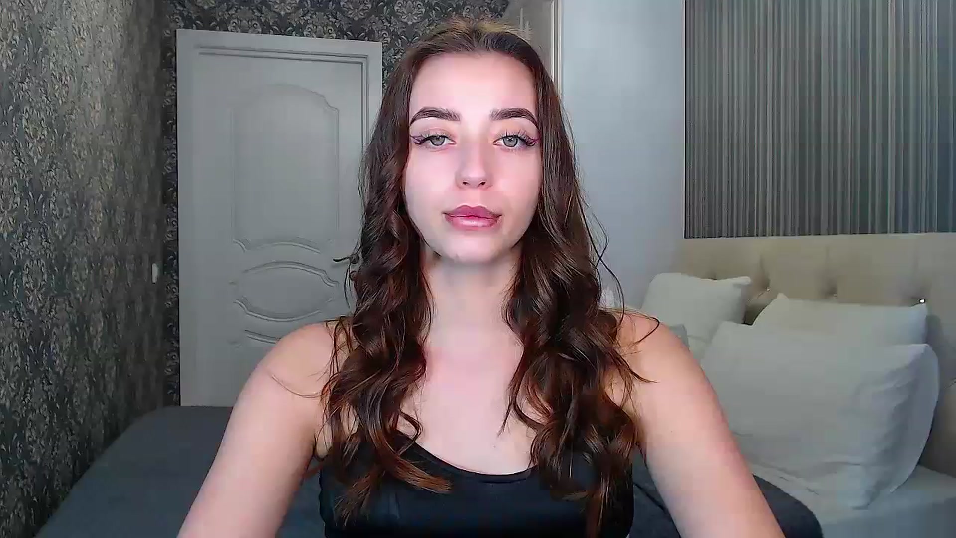 Gallery image thumbnail from EmeraldLilyyy's myfreecams stream on, 02/29/2024, 08:50 image 3 of 20