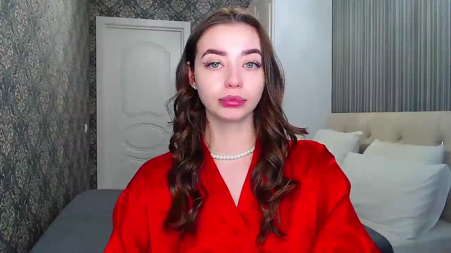 Gallery image thumbnail from EmeraldLilyyy's myfreecams stream on, 02/29/2024, 11:10 image 10 of 20