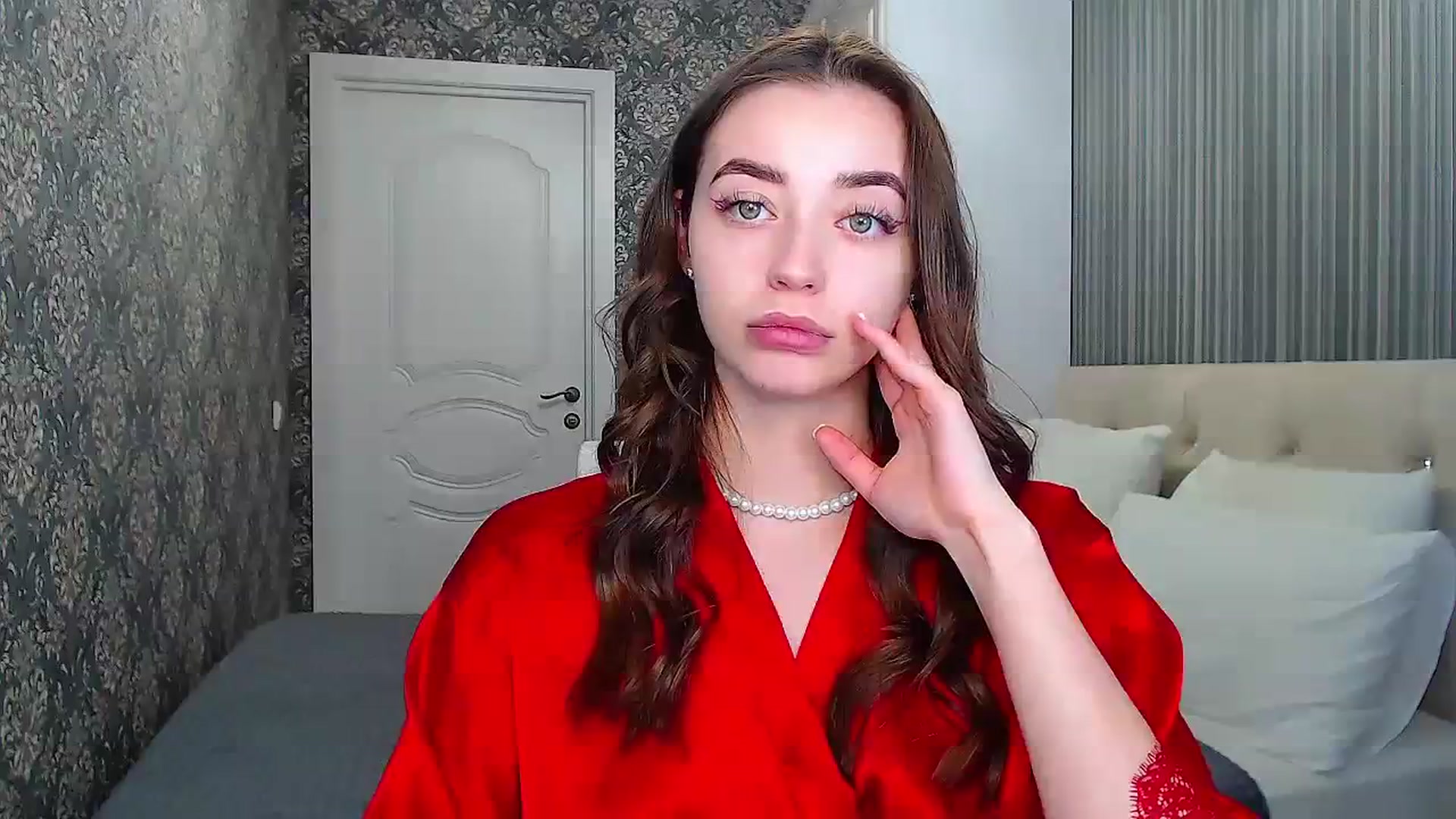 Gallery image thumbnail from EmeraldLilyyy's myfreecams stream on, 02/29/2024, 11:10 image 17 of 20