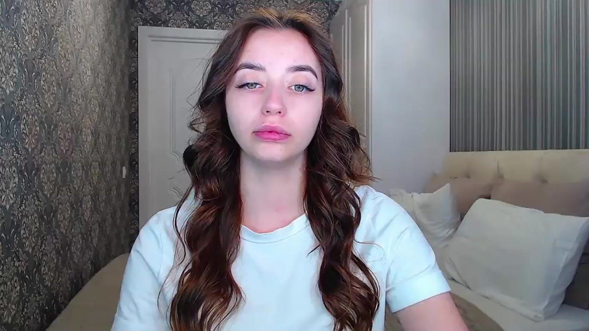 Gallery image thumbnail from EmeraldLilyyy's myfreecams stream on, 03/29/2024, 09:27 image 5 of 20
