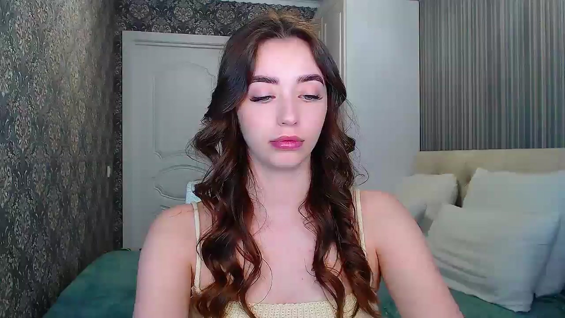 Gallery image thumbnail from EmeraldLilyyy's myfreecams stream on, 05/11/2024, 11:26 image 20 of 20