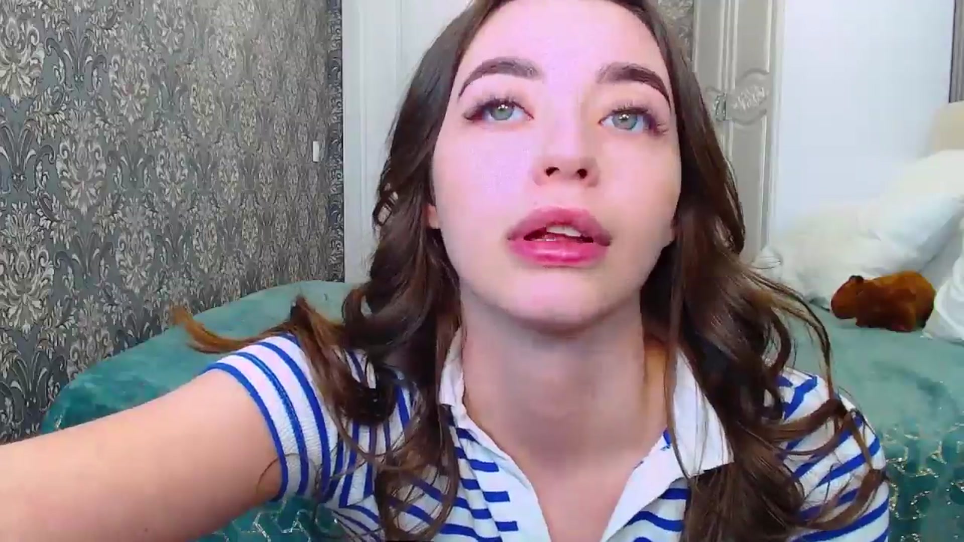 Gallery image thumbnail from EmeraldLilyyy's myfreecams stream on, 05/11/2024, 14:06 image 12 of 20