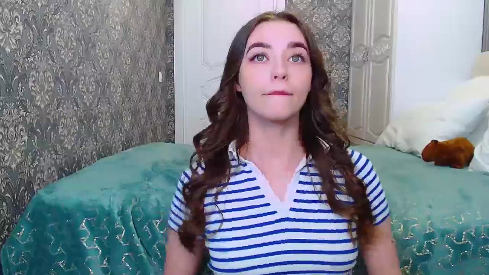 Gallery image thumbnail from EmeraldLilyyy's myfreecams stream on, 05/11/2024, 14:06 image 17 of 20