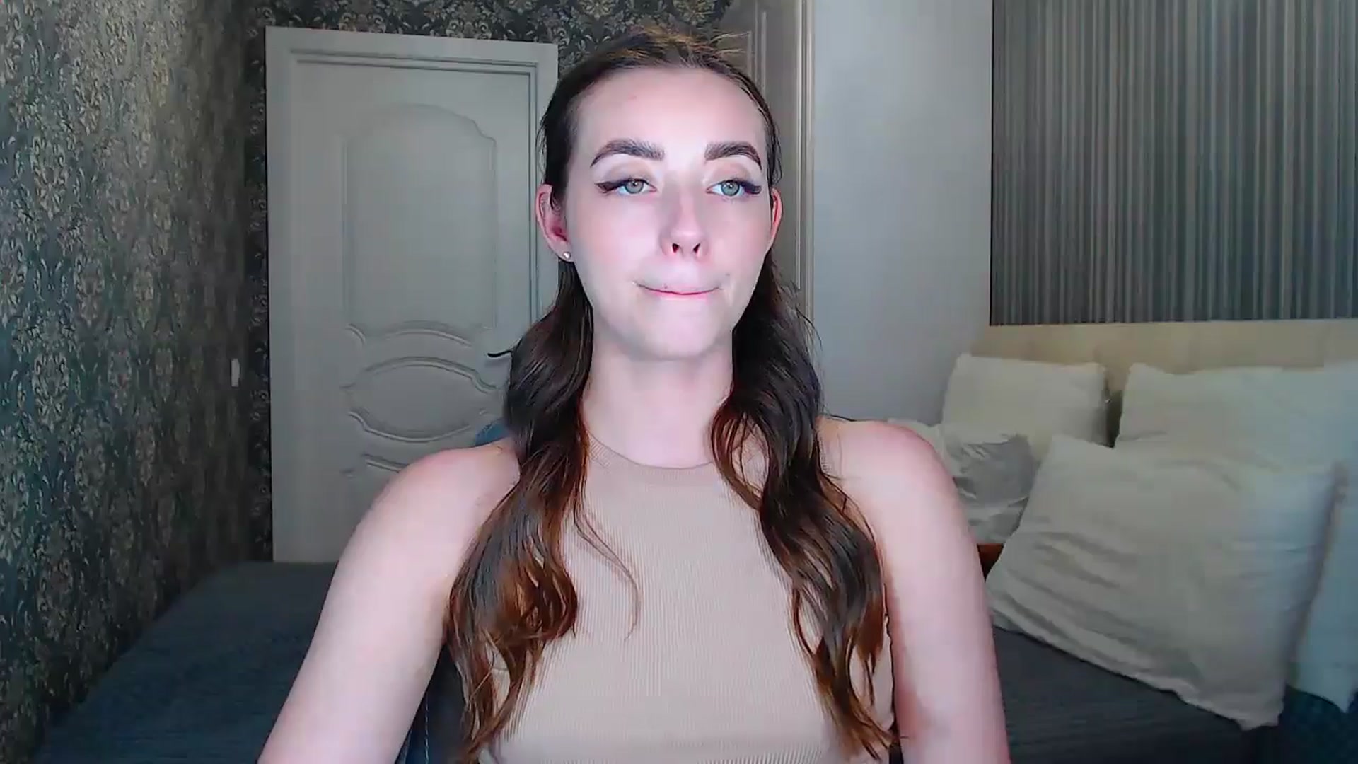 Gallery image thumbnail from EmeraldLilyyy's myfreecams stream on, 06/08/2024, 10:51 image 20 of 20