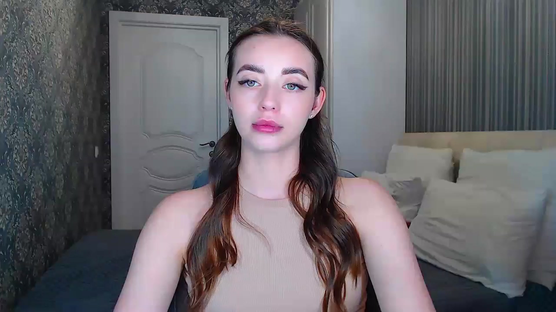 Gallery image thumbnail from EmeraldLilyyy's myfreecams stream on, 06/08/2024, 11:12 image 20 of 20