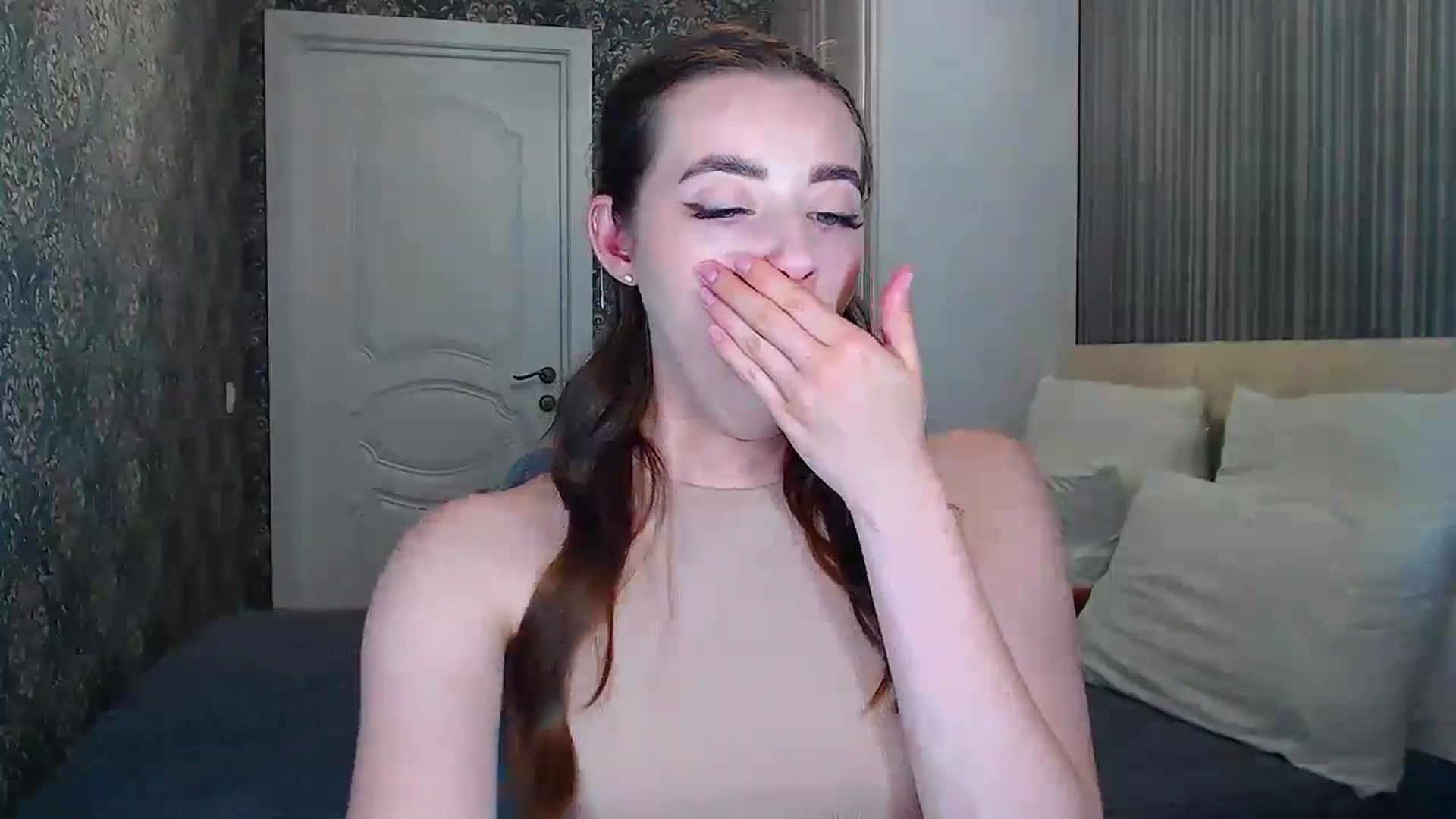 Gallery image thumbnail from EmeraldLilyyy's myfreecams stream on, 06/08/2024, 11:46 image 19 of 20