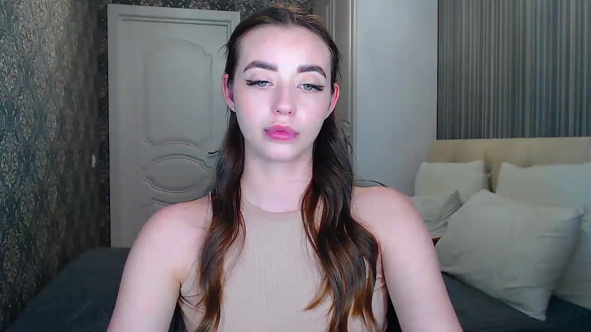 Gallery image thumbnail from EmeraldLilyyy's myfreecams stream on, 06/08/2024, 13:22 image 15 of 20