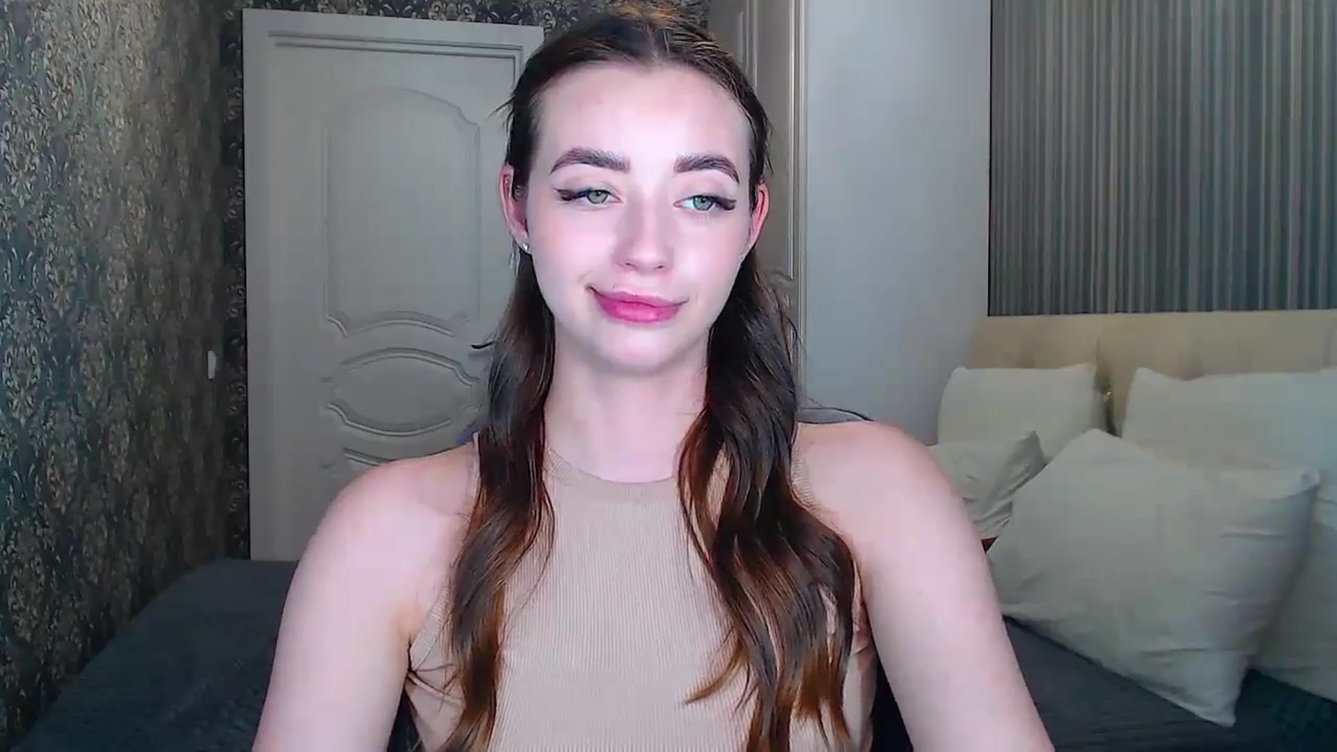 Gallery image thumbnail from EmeraldLilyyy's myfreecams stream on, 06/08/2024, 13:22 image 20 of 20