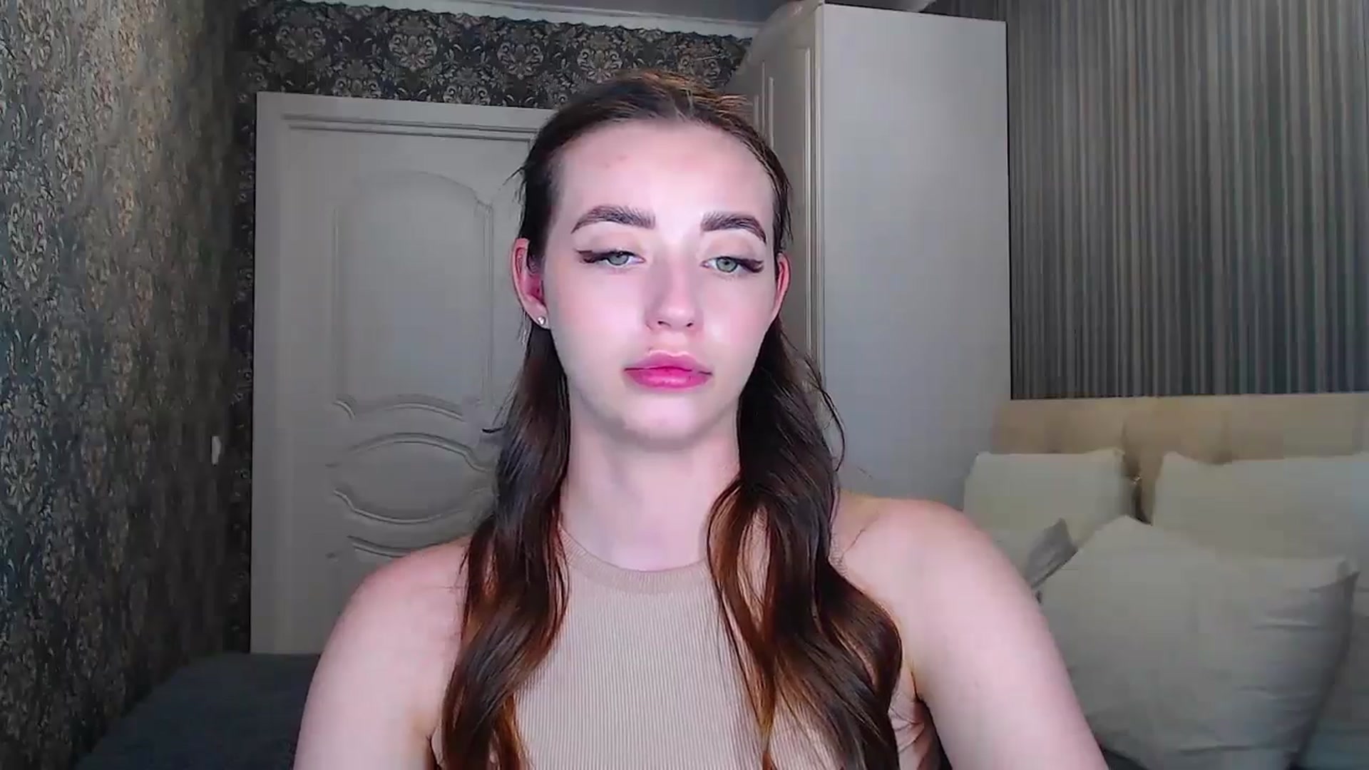 Gallery image thumbnail from EmeraldLilyyy's myfreecams stream on, 06/08/2024, 13:50 image 8 of 20